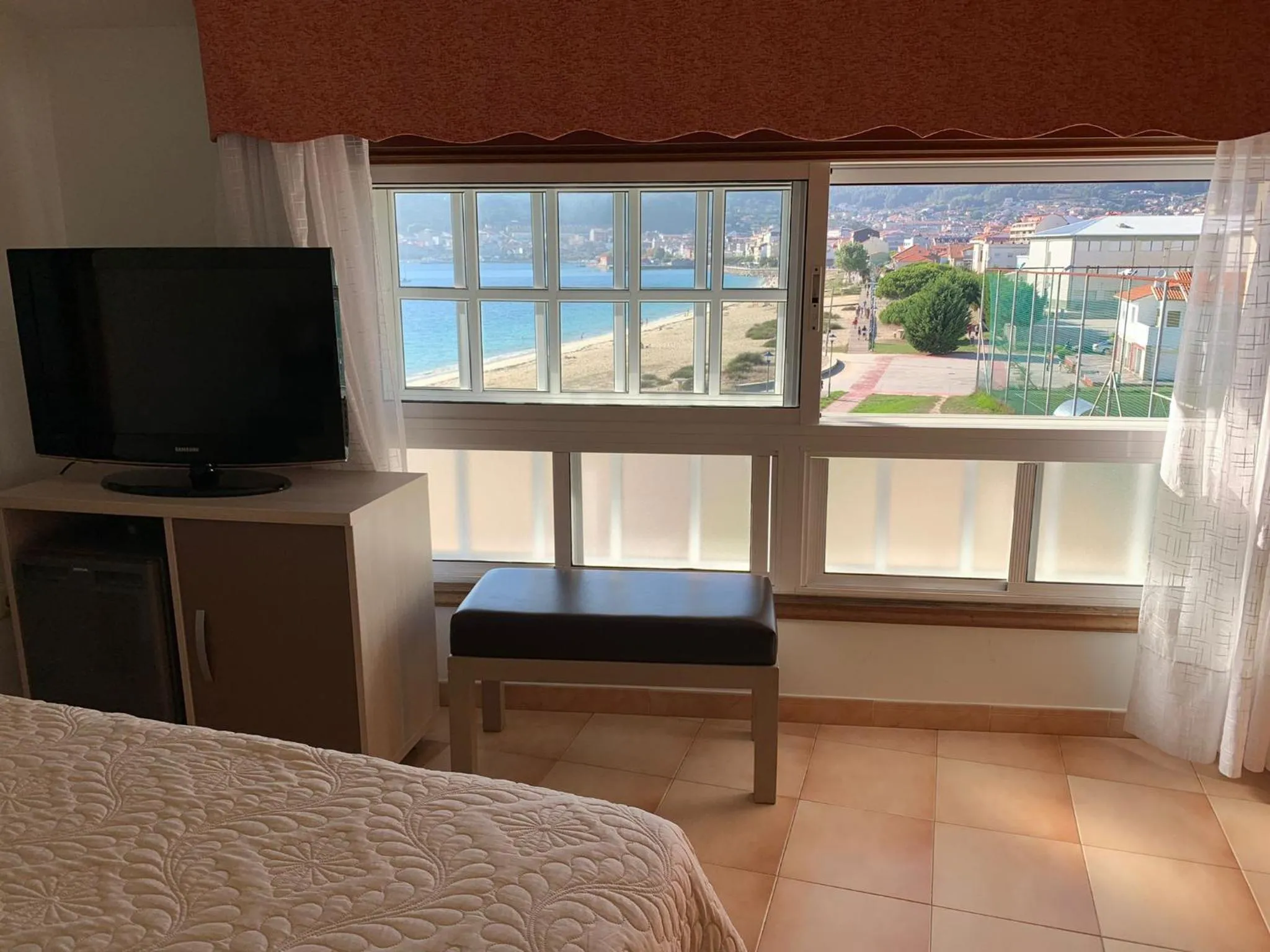 View (from property/room), Bed in Hotel Playa