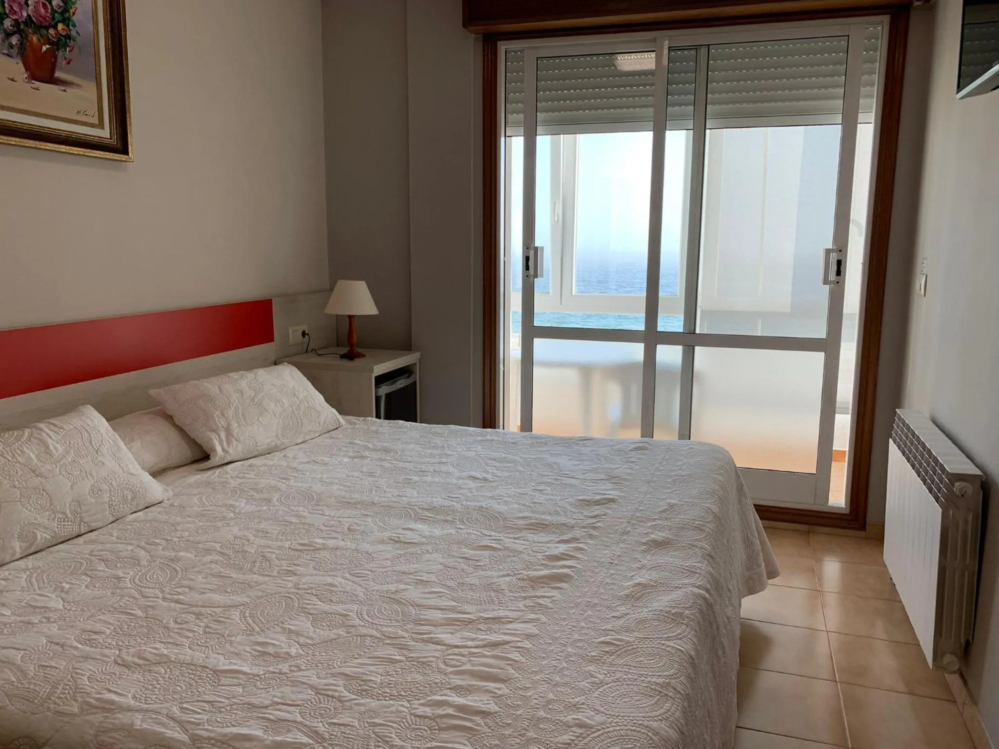 Balcony/Terrace, Bed in Hotel Playa