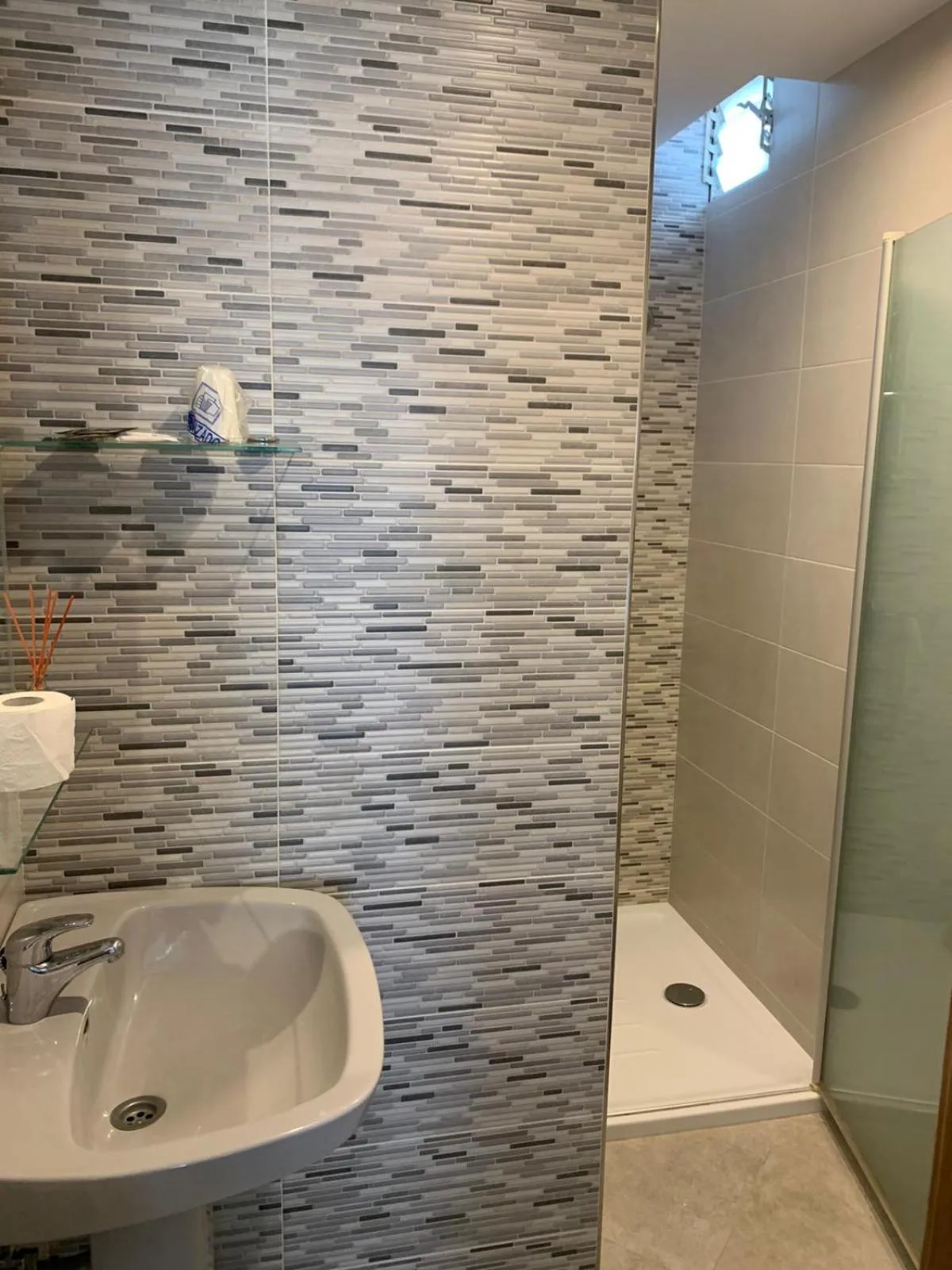 Bathroom in Hotel Playa