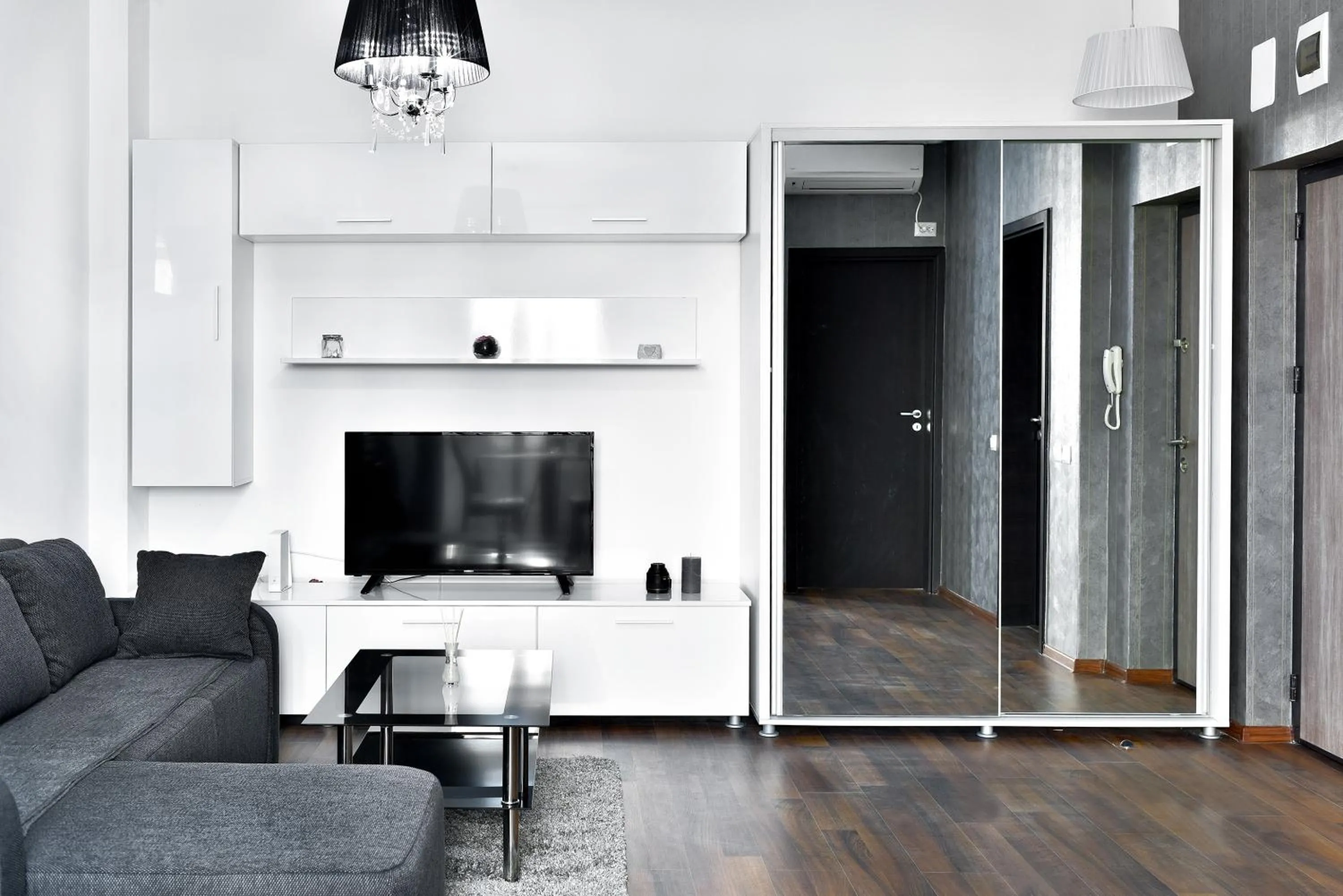 Property building in Palace Central Suites