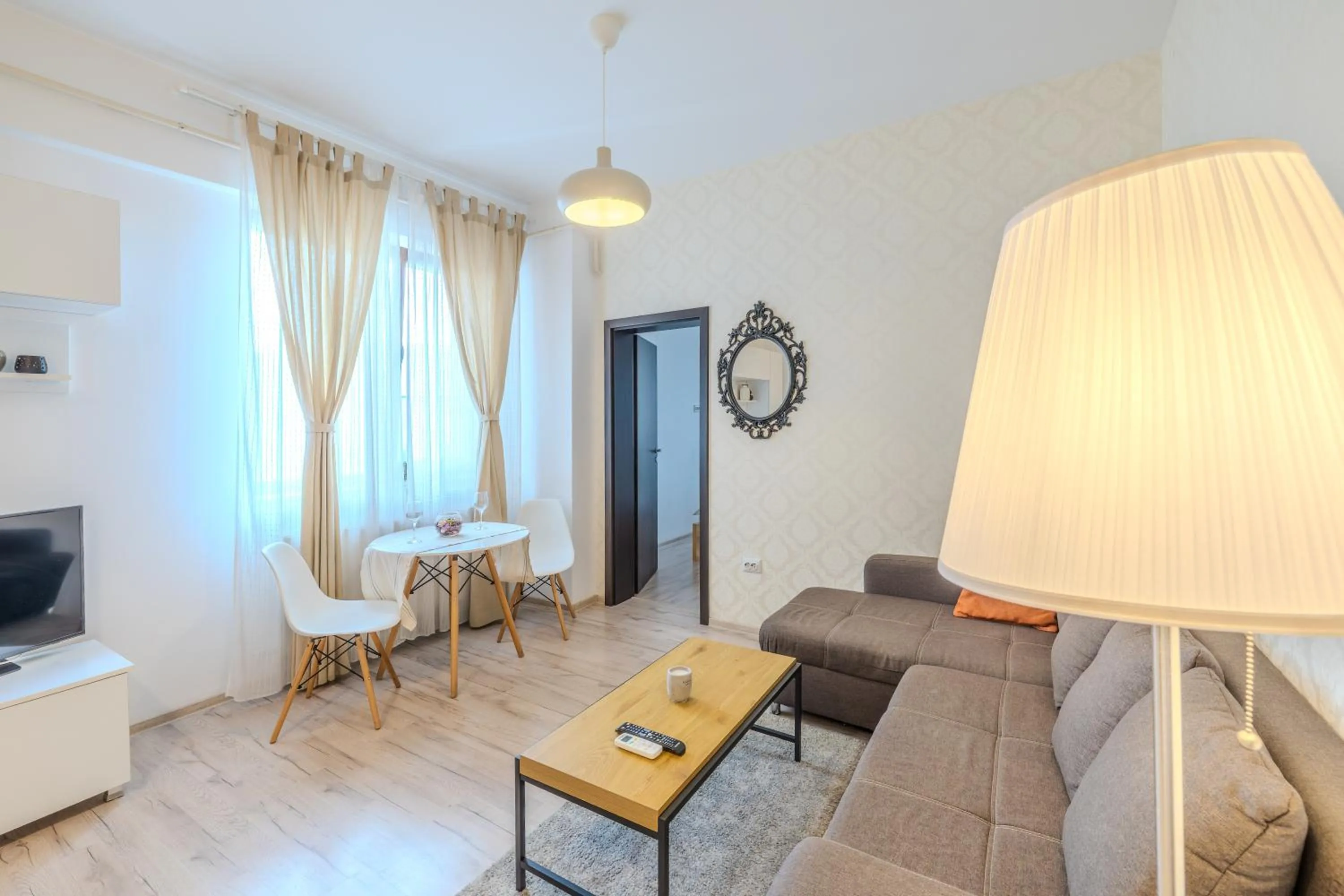 Palace Central Suites