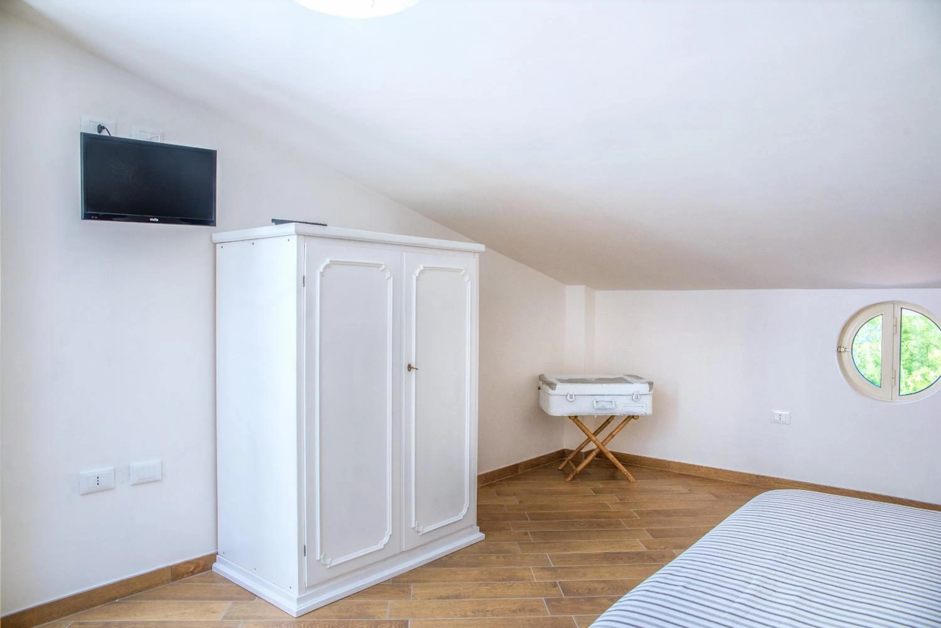 Photo of the whole room, Bed in Le Voyageur Cilento