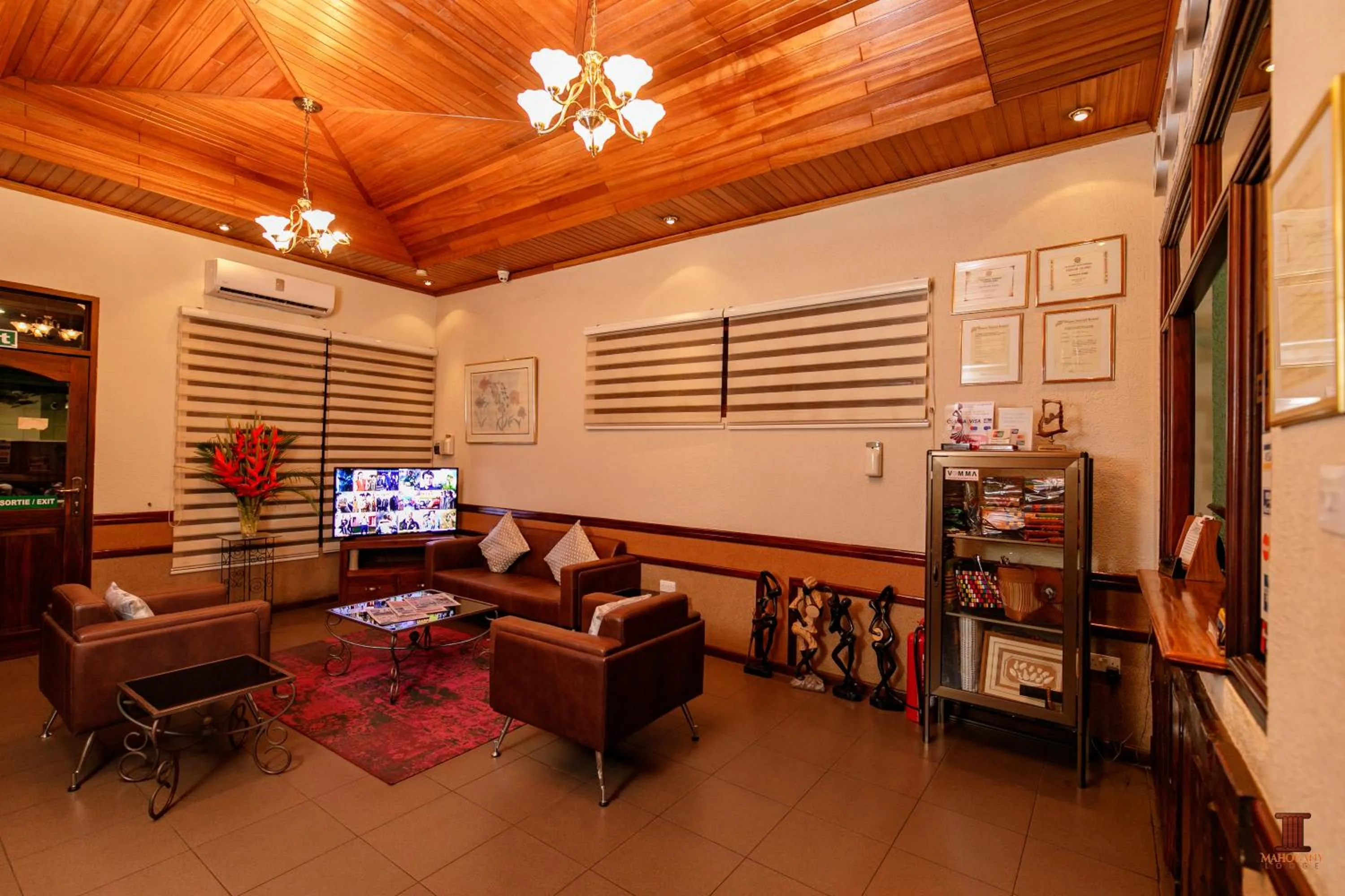 Mahogany Lodge, Cantonments