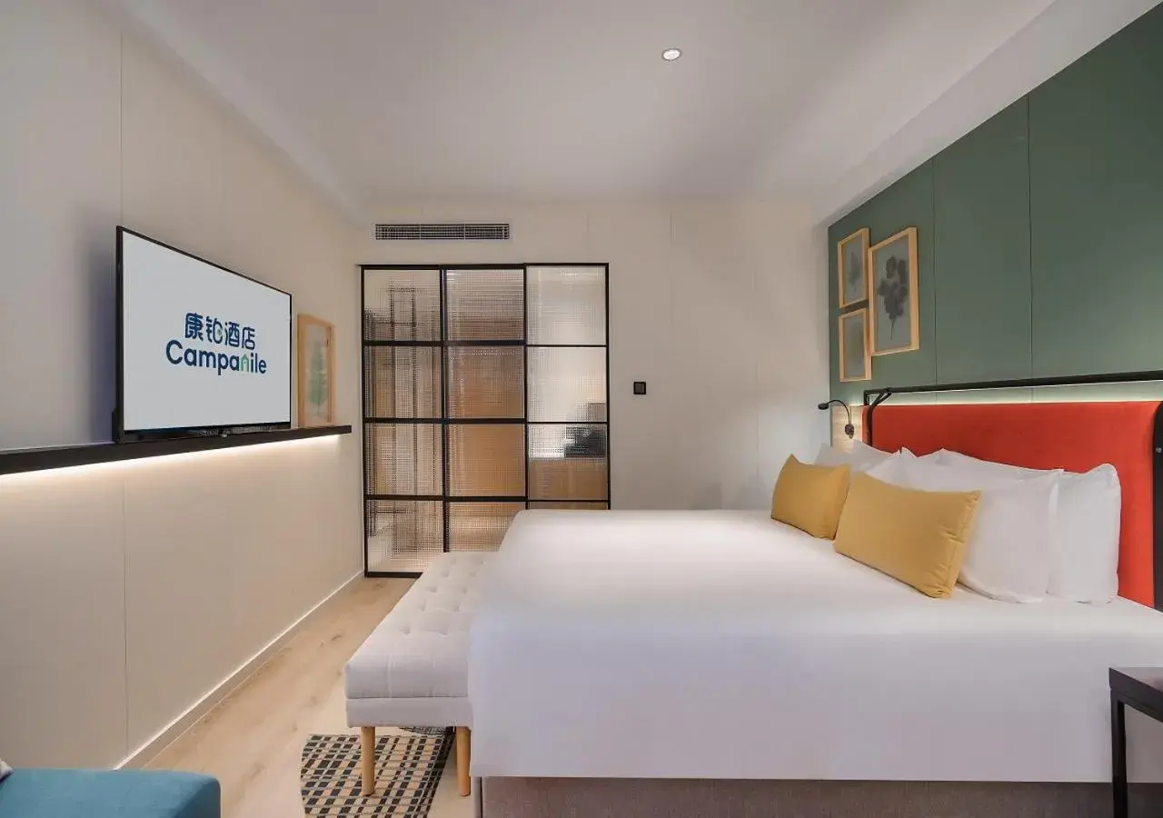 Photo of the whole room, Bed in Campanile Shanghai Bund Hotel Photo of the whole room, Bed in Campanile Shanghai Bund Hotel