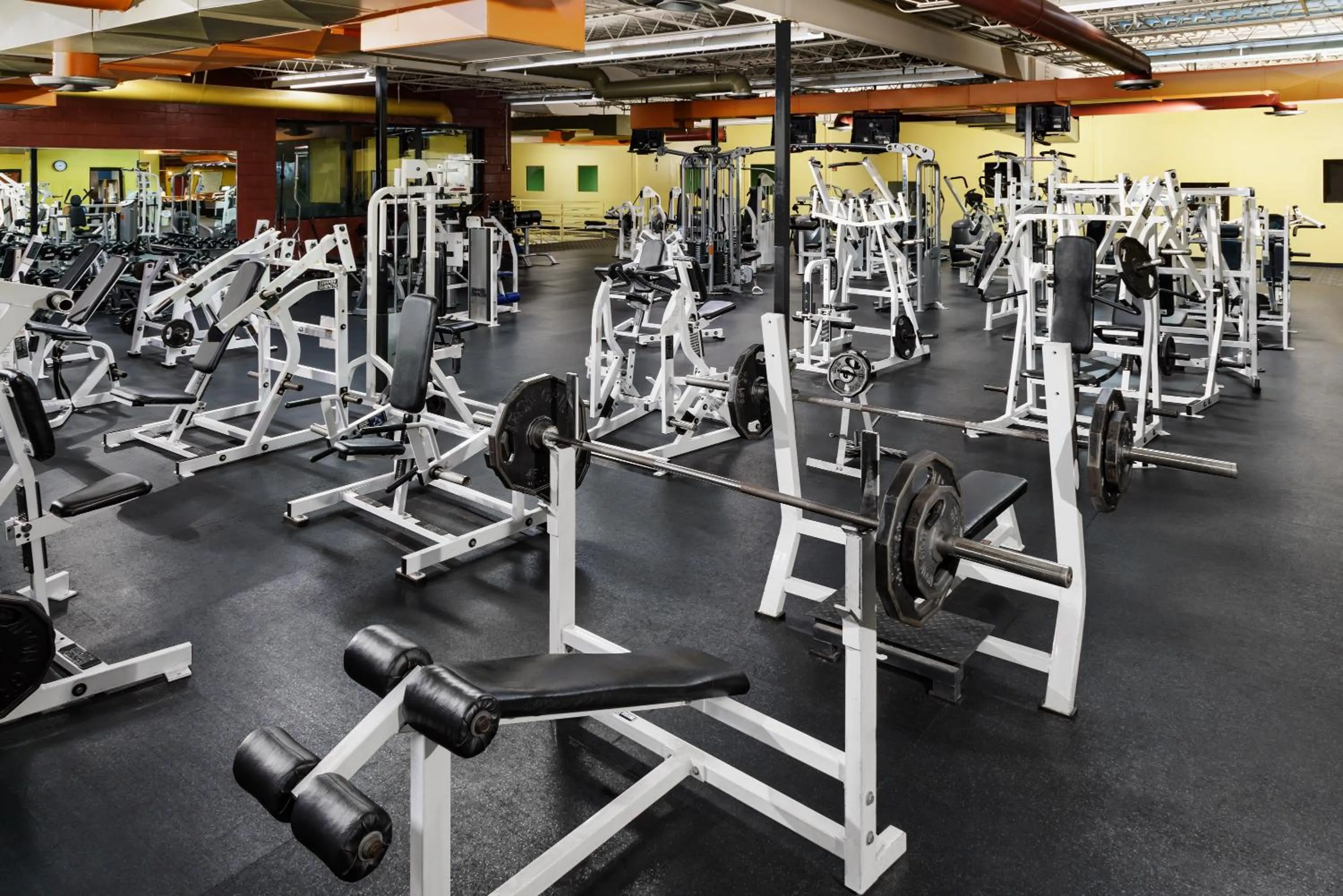 Fitness centre/facilities in Lakeview Golf Resort