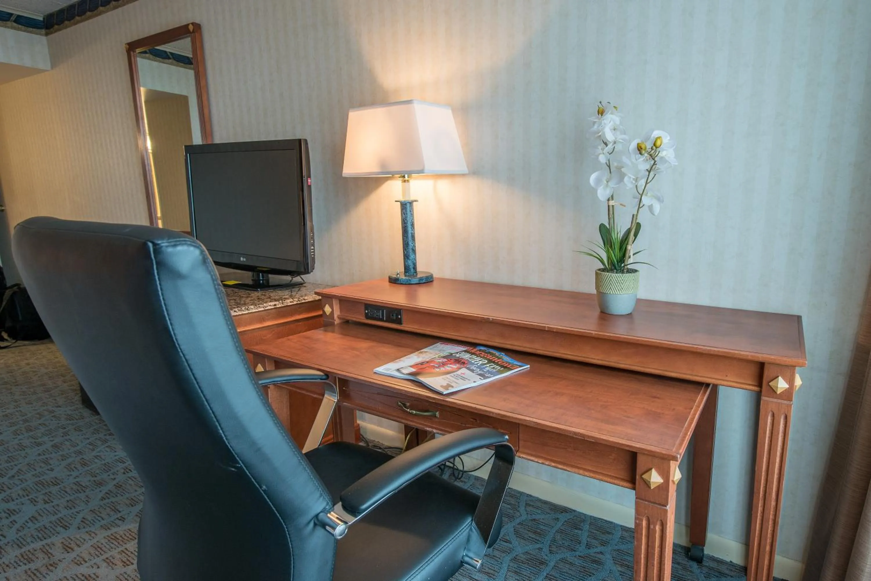 Bedroom in Lakeview Golf Resort