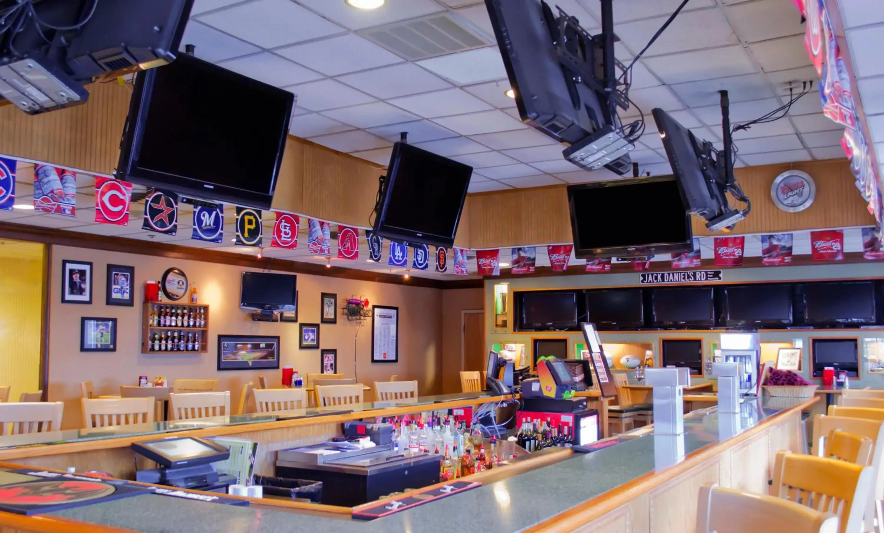 Restaurant/places to eat in Lakeview Golf Resort Restaurant/places to eat in Lakeview Golf Resort