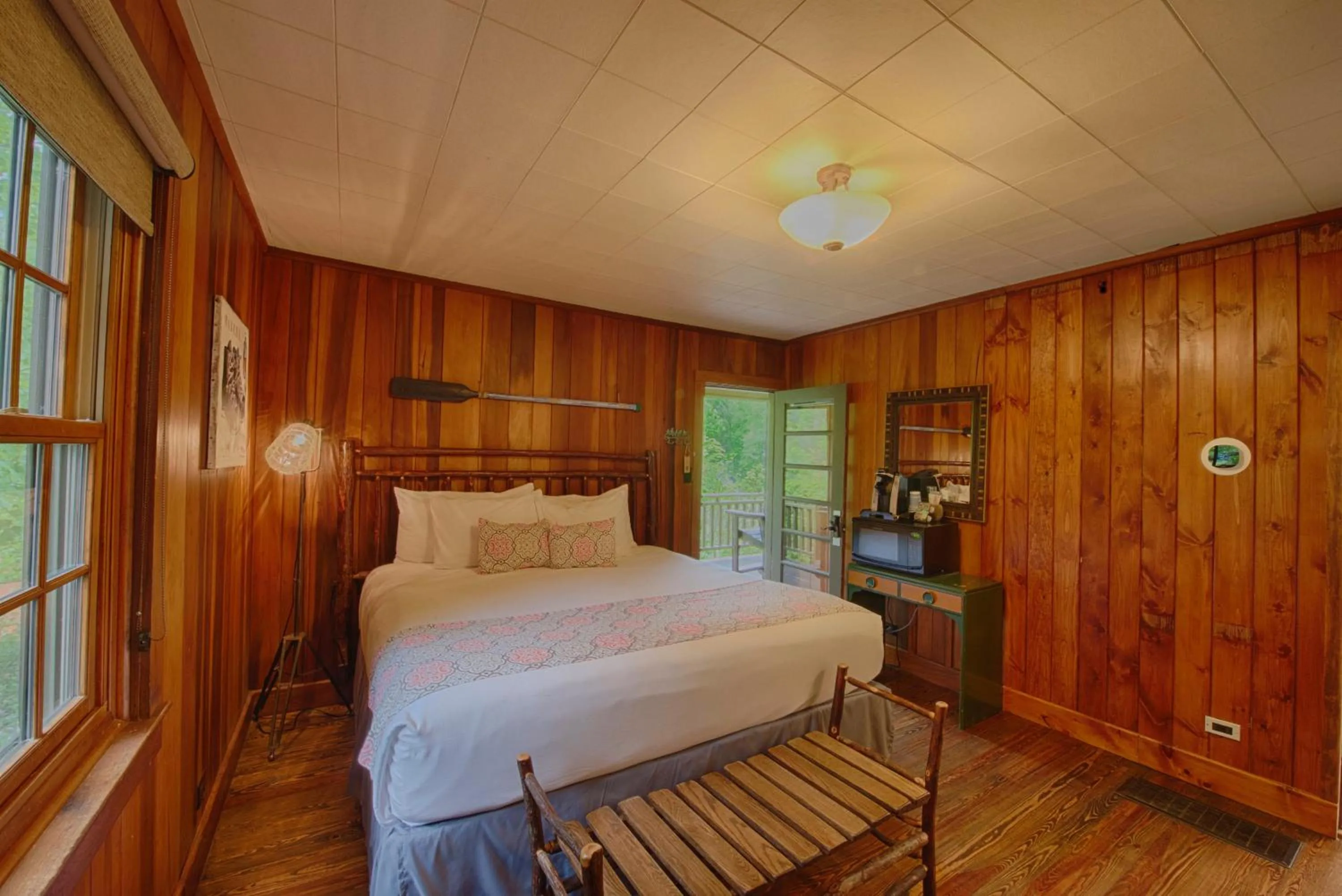 Bed in Historic Tapoco Lodge Resort