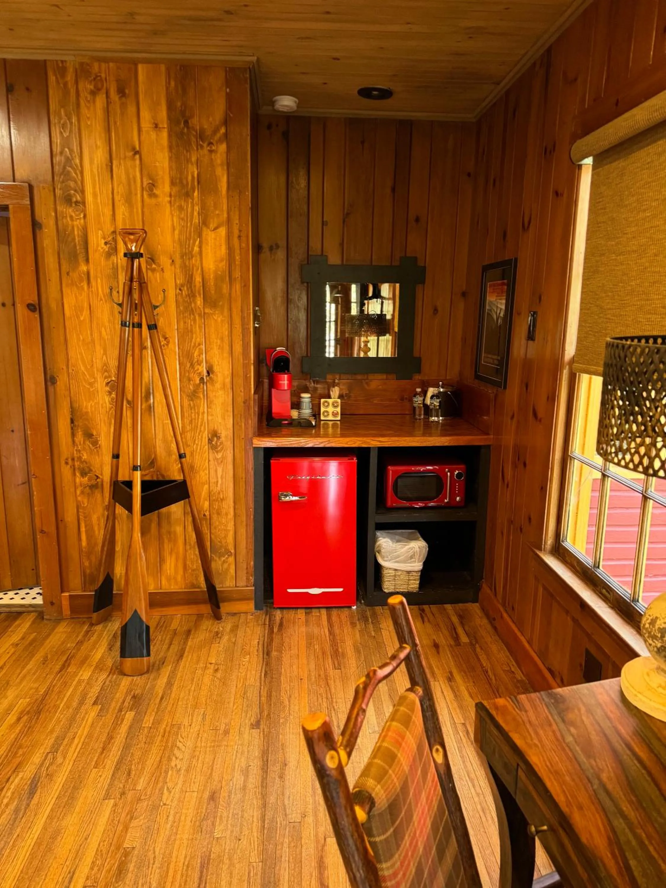 microwave in Historic Tapoco Lodge Resort