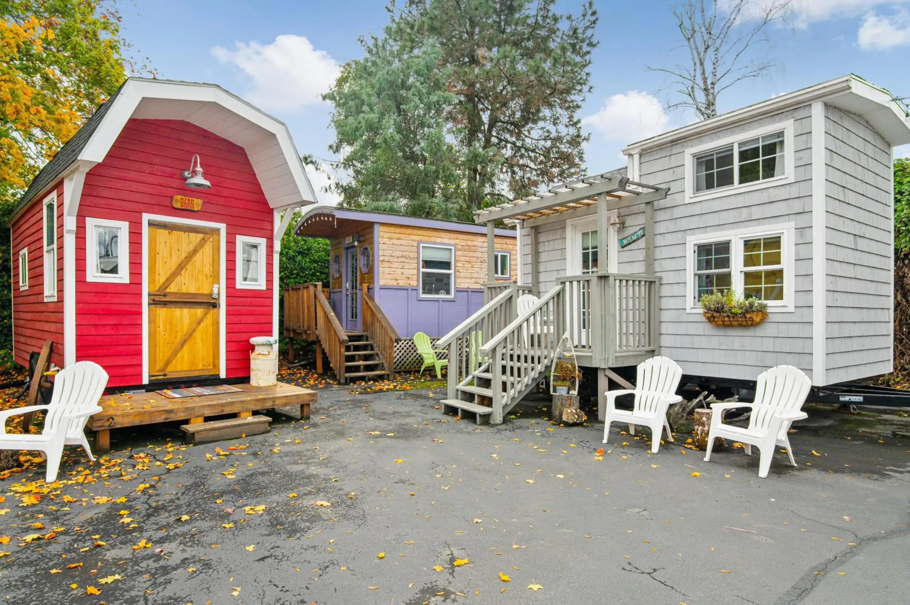 Inner courtyard view in Tiny Digs - Hotel of Tiny Houses Inner courtyard view in Tiny Digs - Hotel of Tiny Houses
