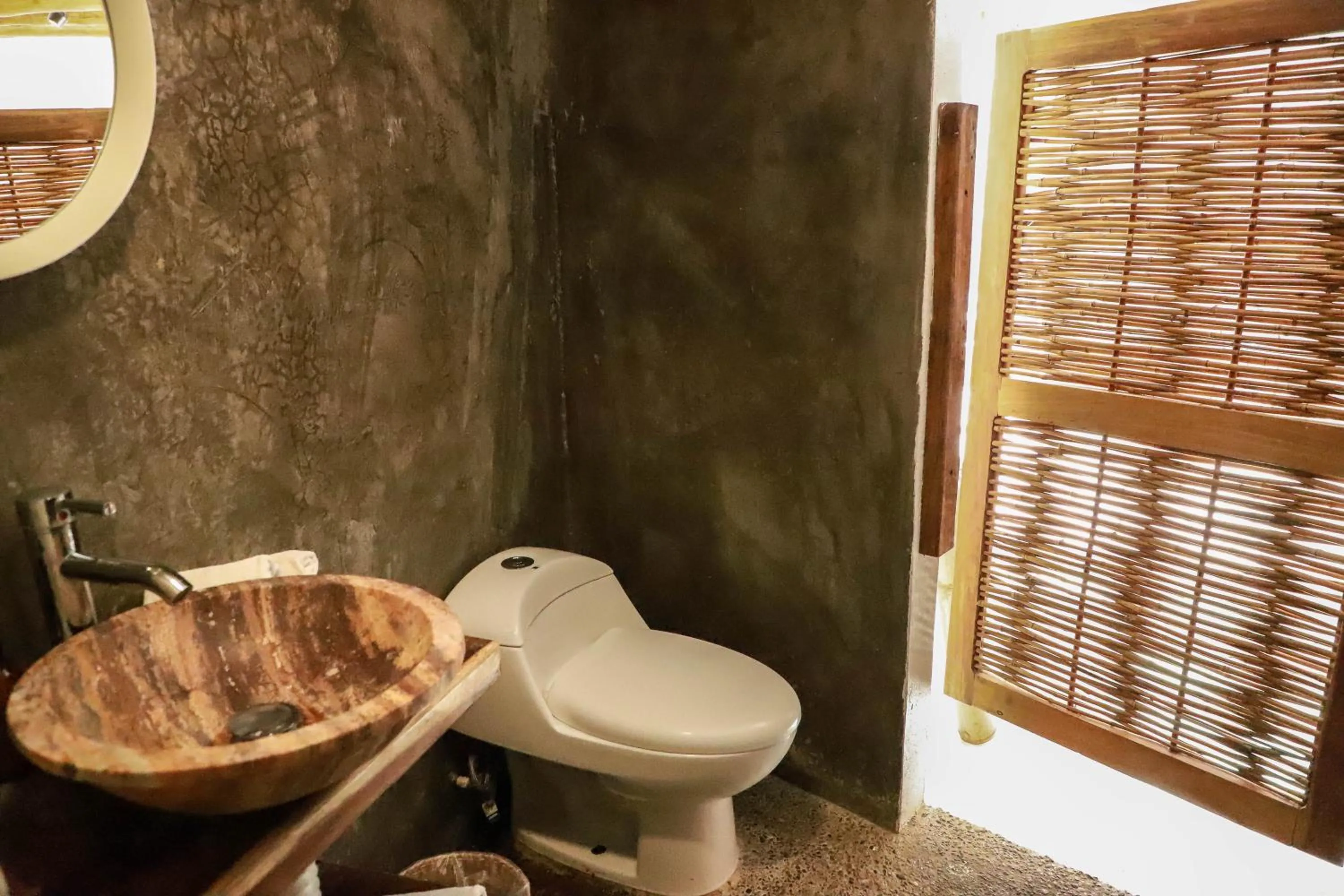 Bathroom in Maraica San Pancho Rooms