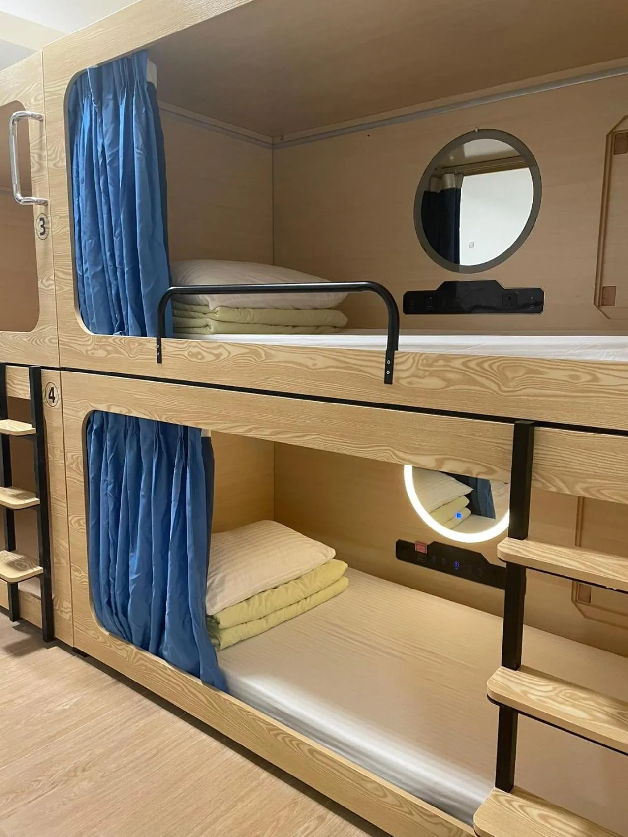 bunk bed, Bed in Timehouse Hong Kong Hostel Group