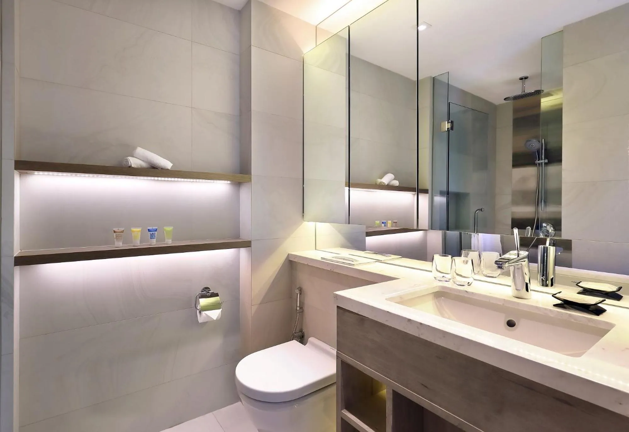 Bathroom in Oakwood Studios Singapore