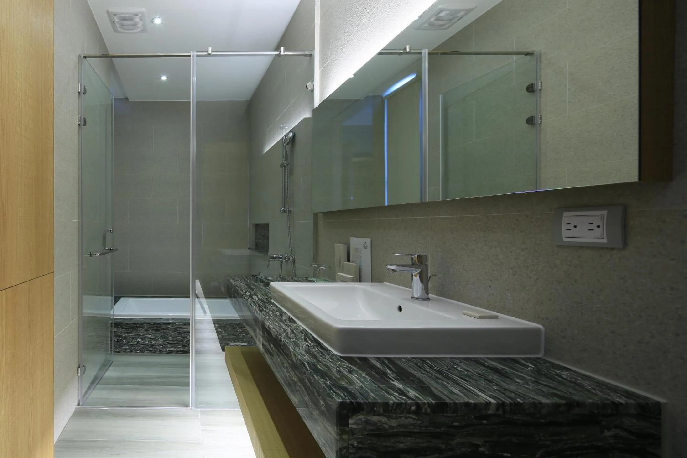 Bathroom in South Urban Hotel