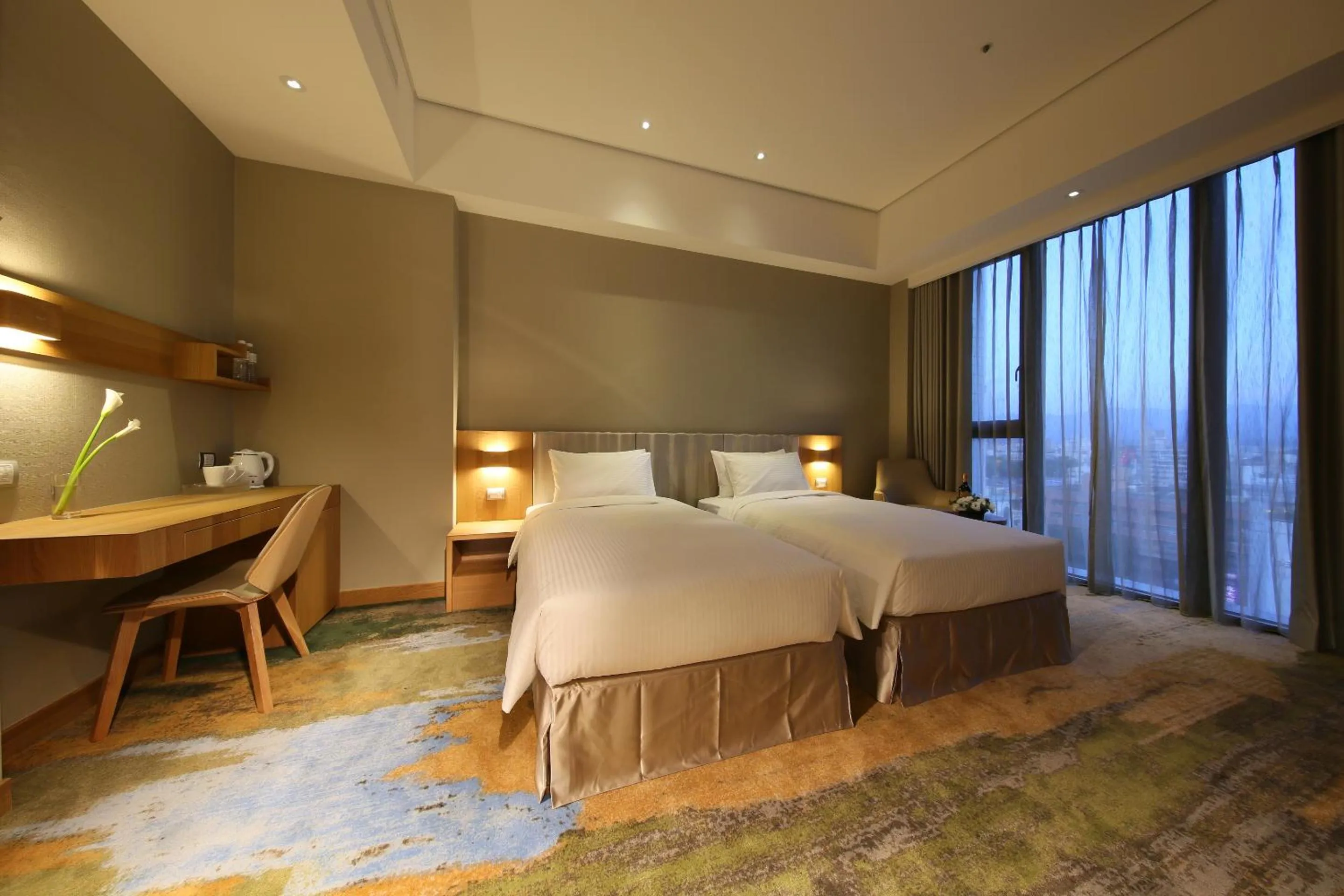 Photo of the whole room, Bed in South Urban Hotel