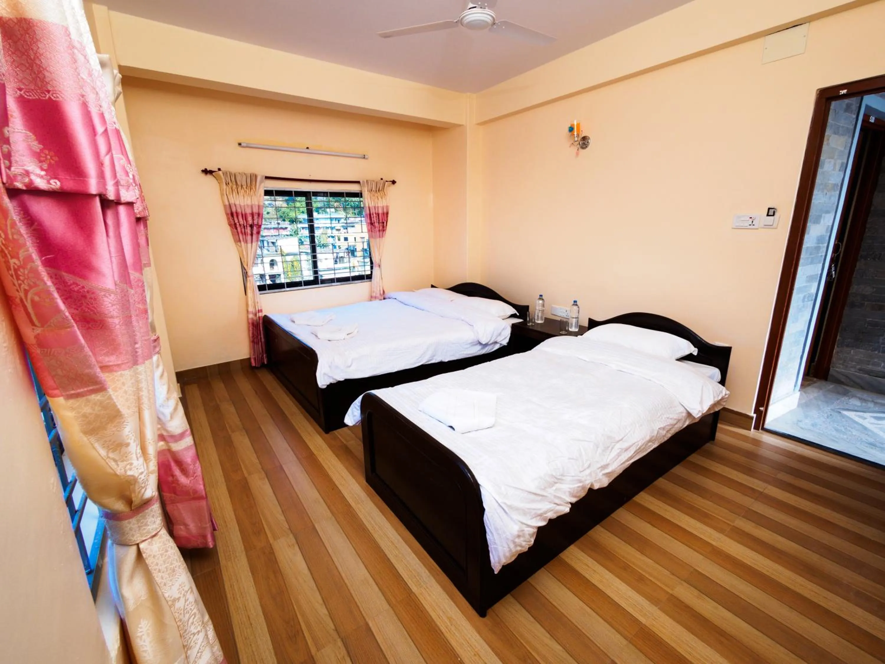 Photo of the whole room, Bed in Hotel Sunflower