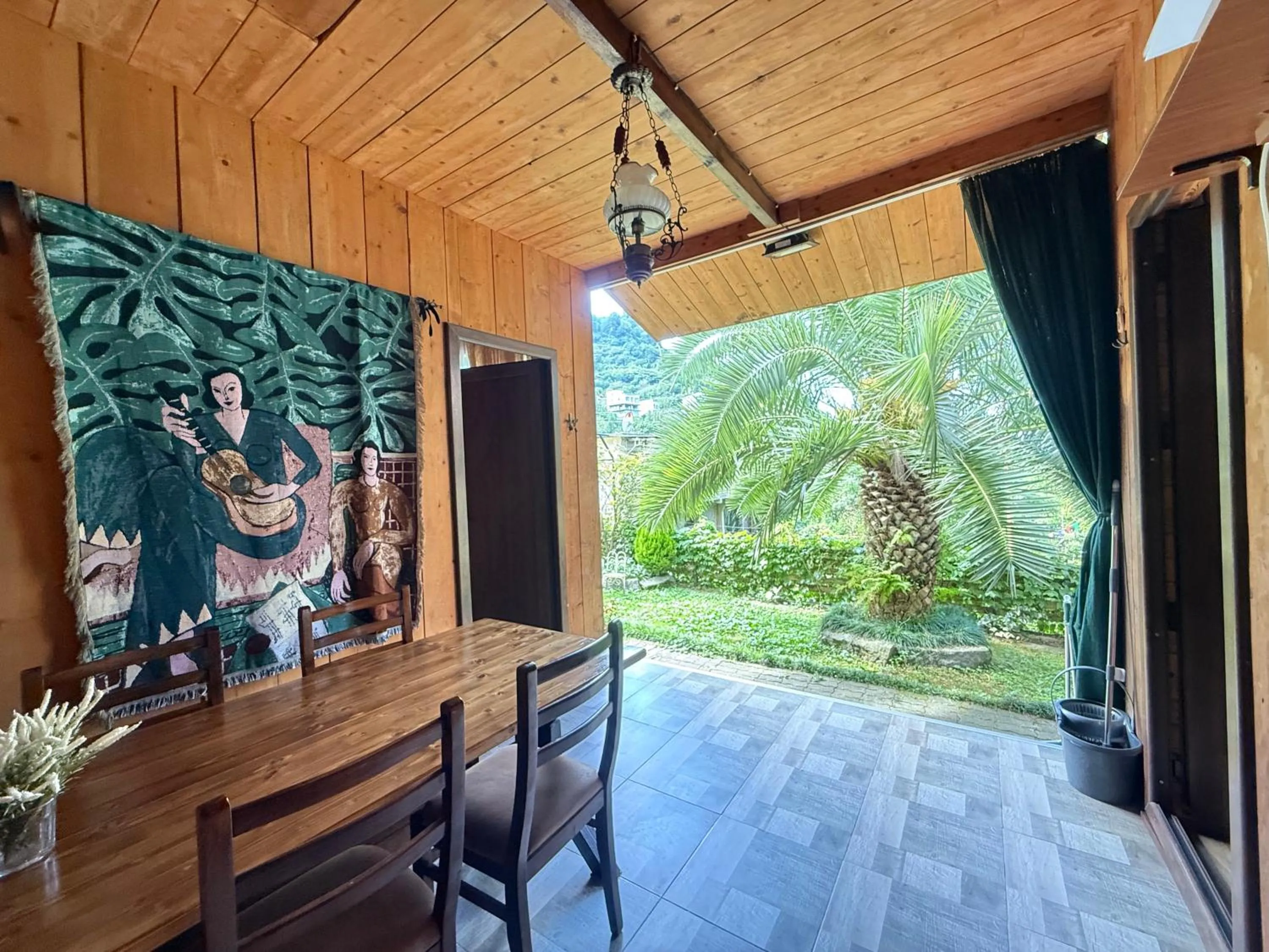 Chalet Ochos Qokhi
