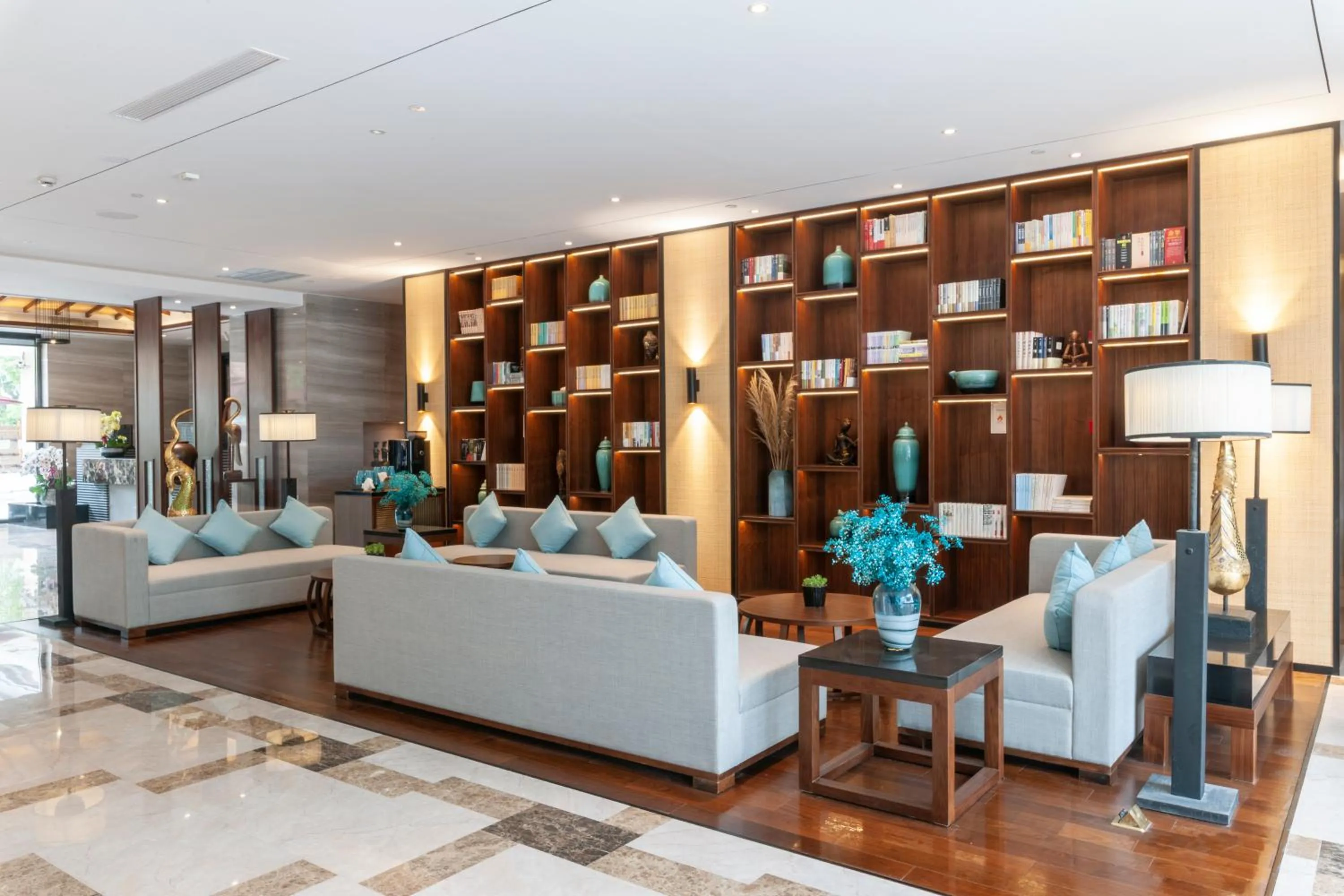 Lobby or reception in SSAW Boutique Shanghai South Xuhui RiYueGuang