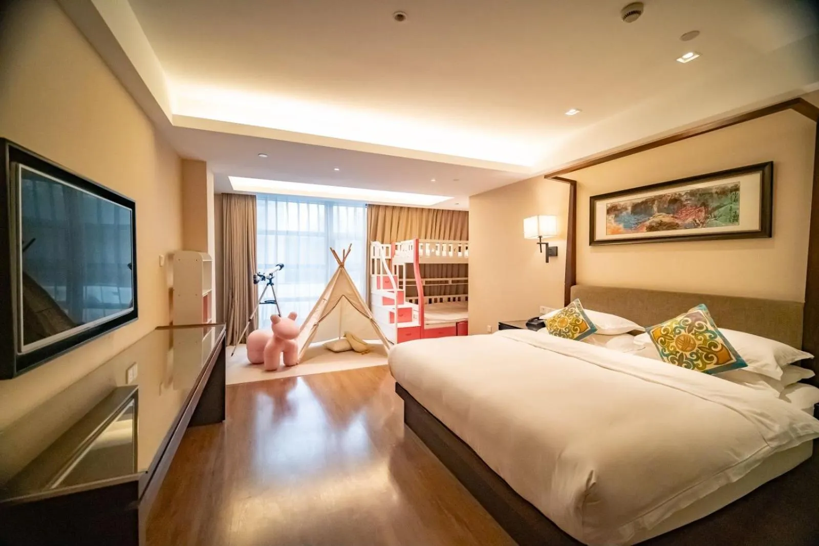 Photo of the whole room, Bed in SSAW Boutique Shanghai South Xuhui RiYueGuang