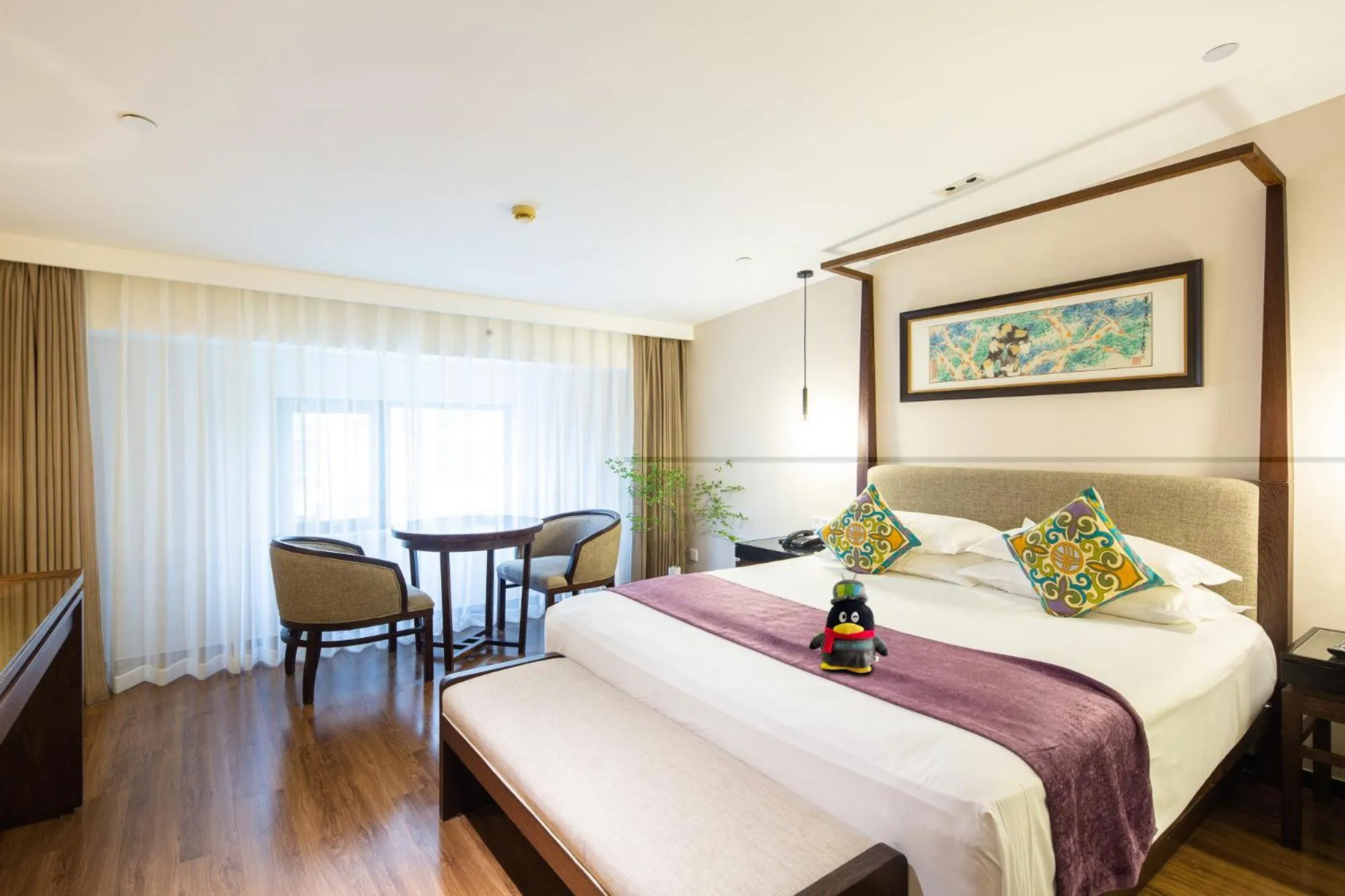 Property building, Bed in SSAW Boutique Shanghai South Xuhui RiYueGuang