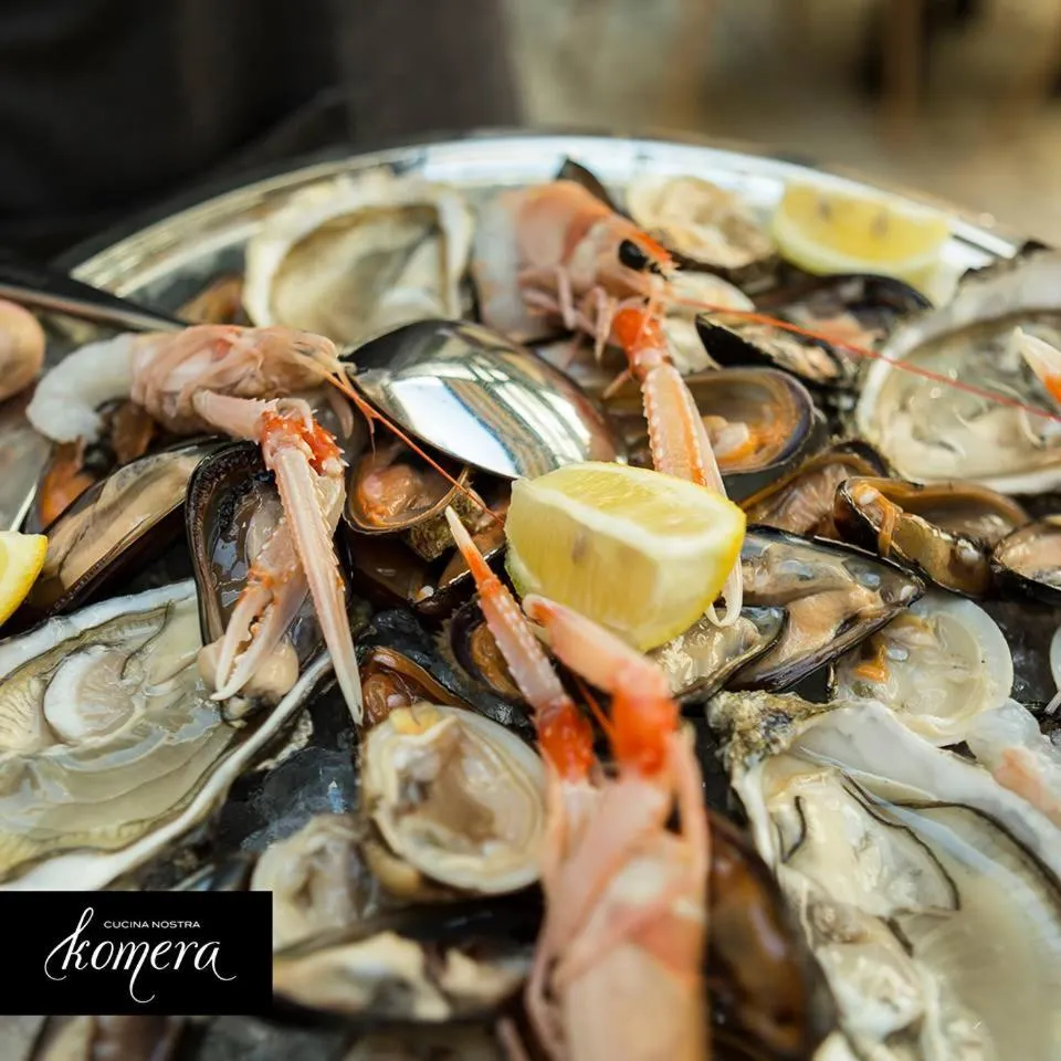 Restaurant/places to eat in Palazzo Kapece