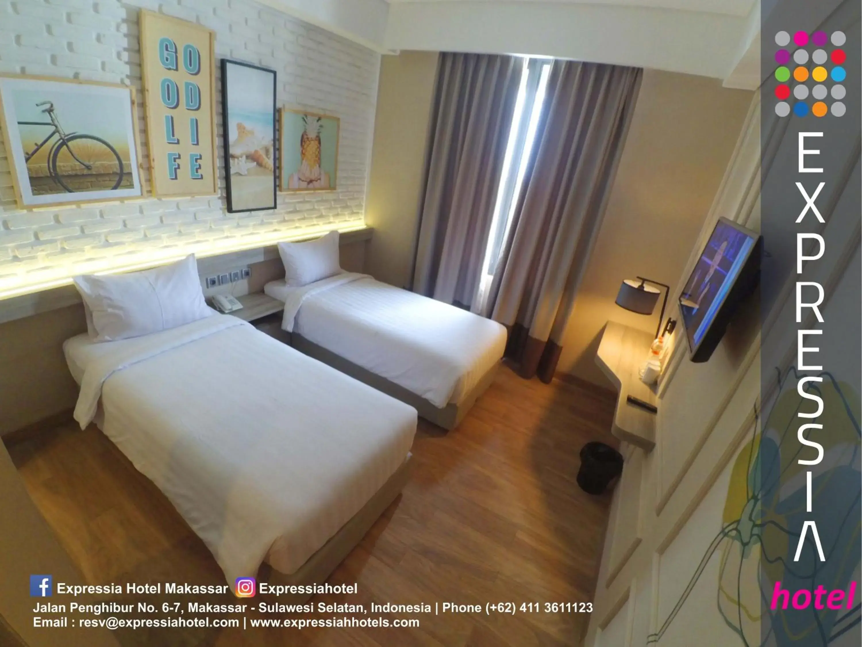 Superior Twin Room with City View in Expressia Hotel Makassar Superior Twin Room with City View in Expressia Hotel Makassar