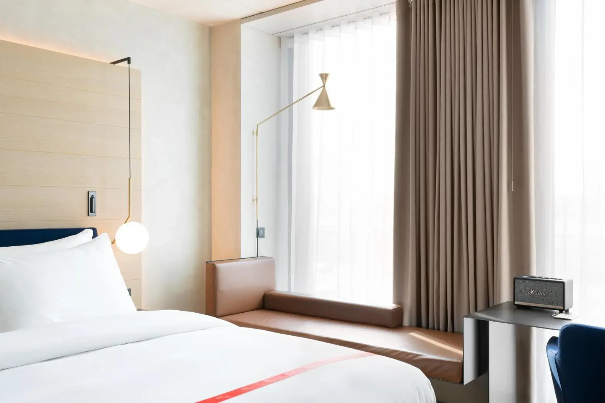 Photo of the whole room, Bed in Ruby Emma Hotel Amsterdam Photo of the whole room, Bed in Ruby Emma Hotel Amsterdam