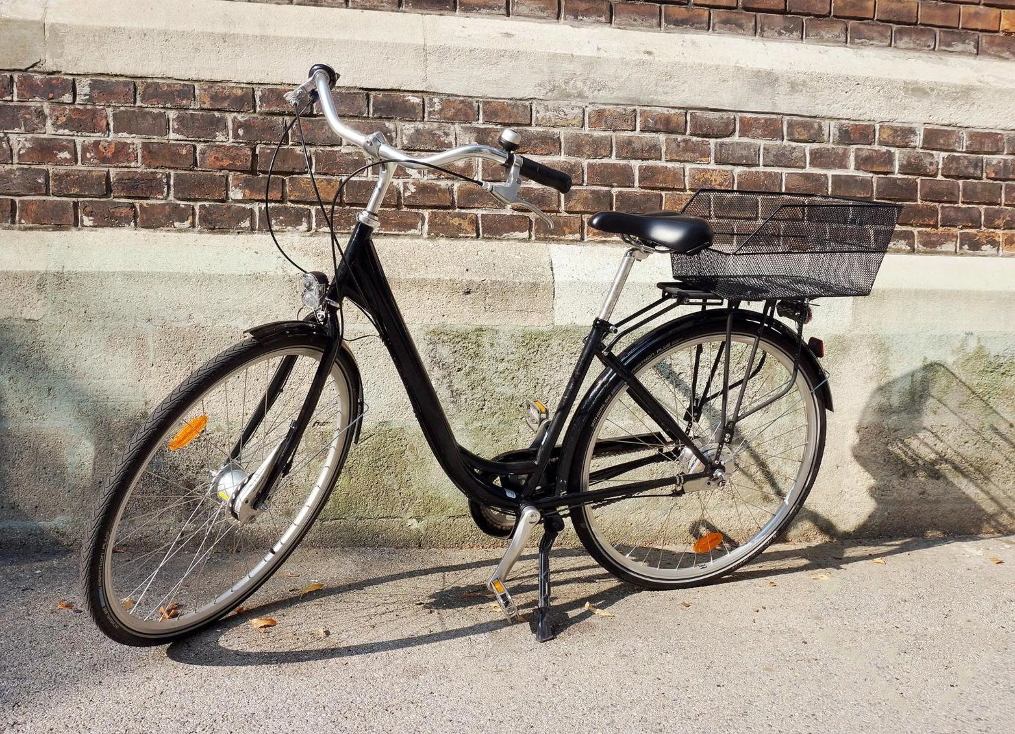Cycling in Ruby Emma Hotel Amsterdam