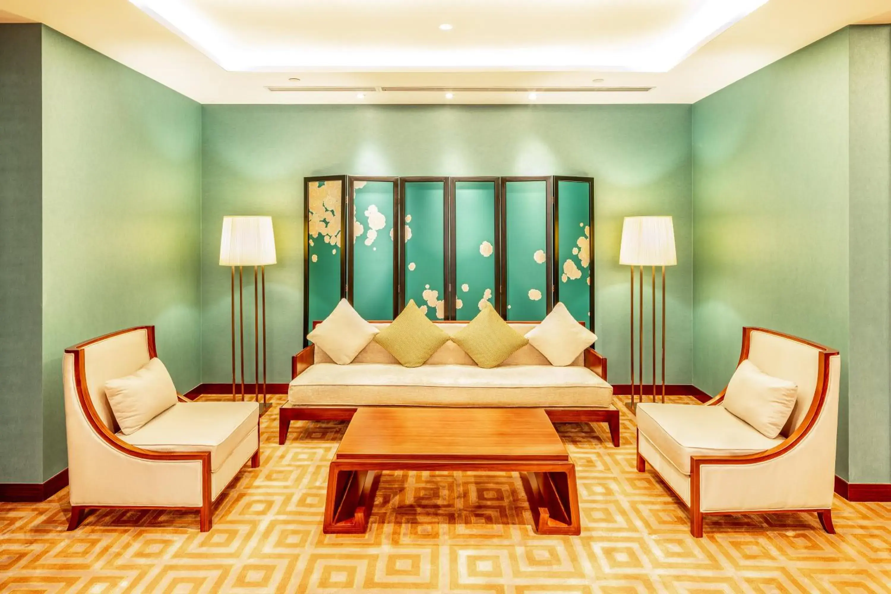 Restaurant/places to eat in Holiday Inn Neijiang Riverside by IHG Restaurant/places to eat in Holiday Inn Neijiang Riverside by IHG