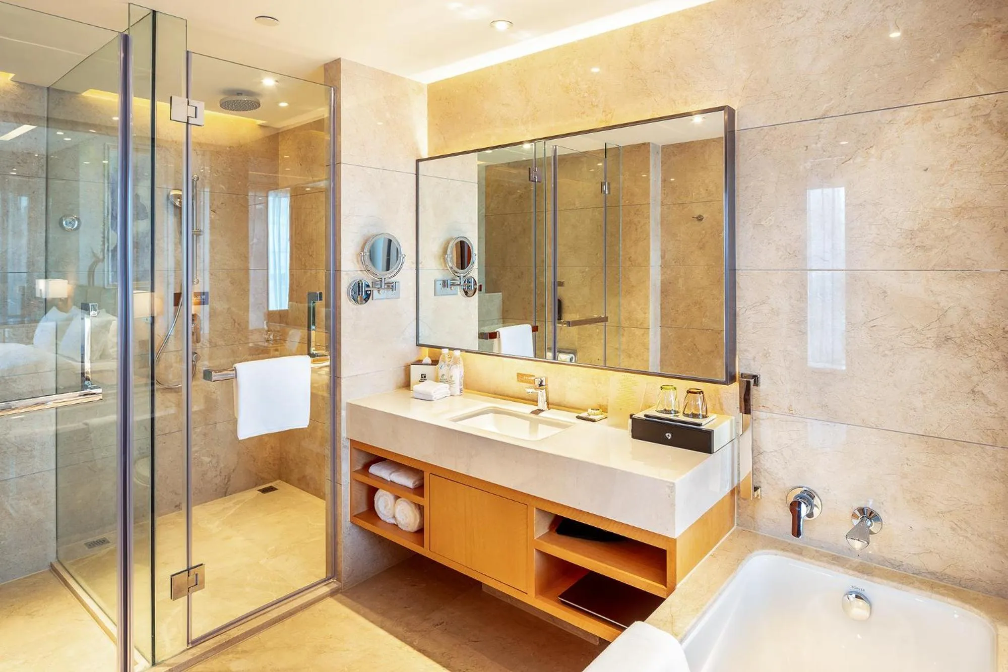 Toilet in Holiday Inn Neijiang Riverside by IHG