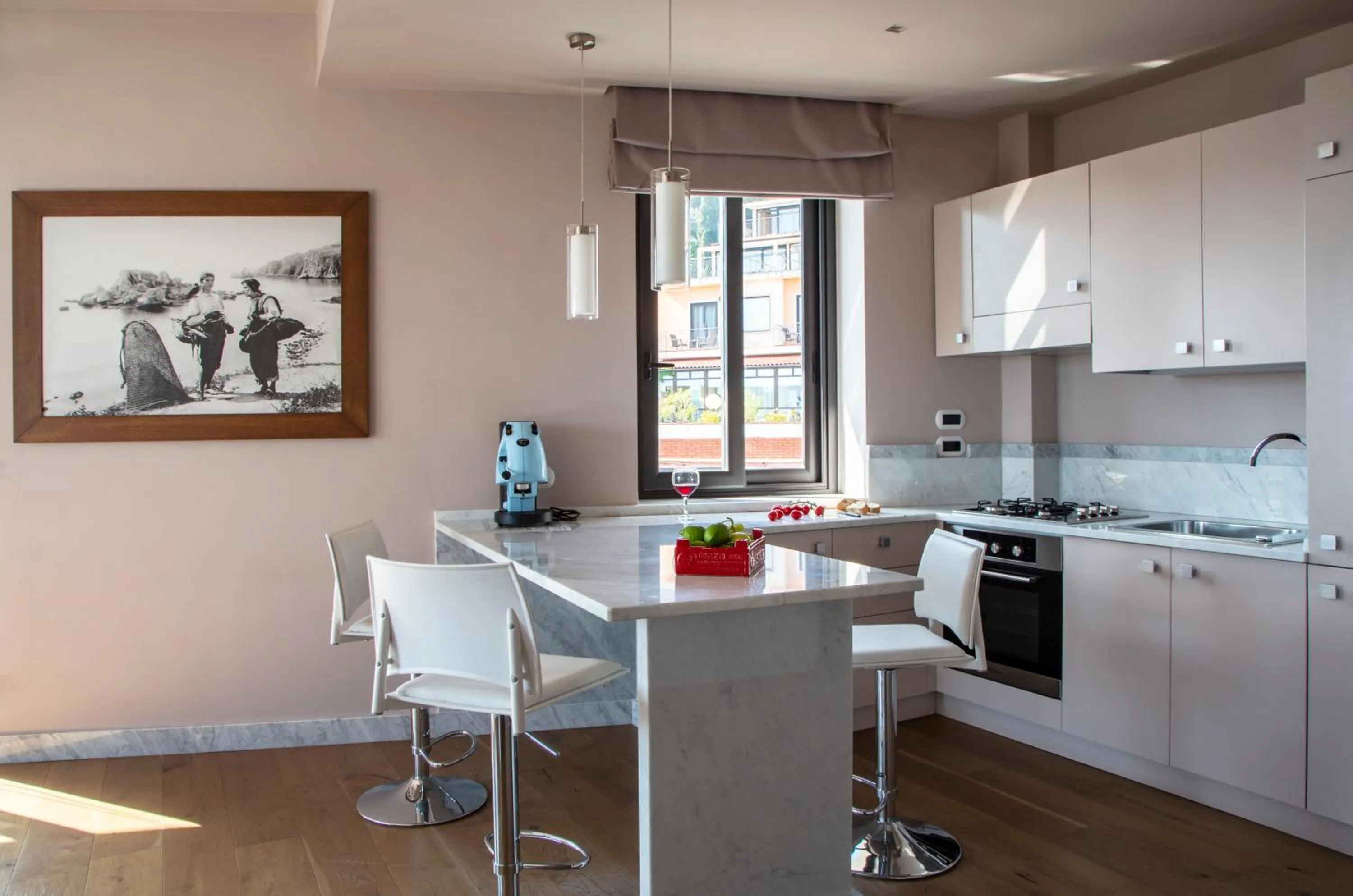 Kitchen or kitchenette in Fenetre sur le blue