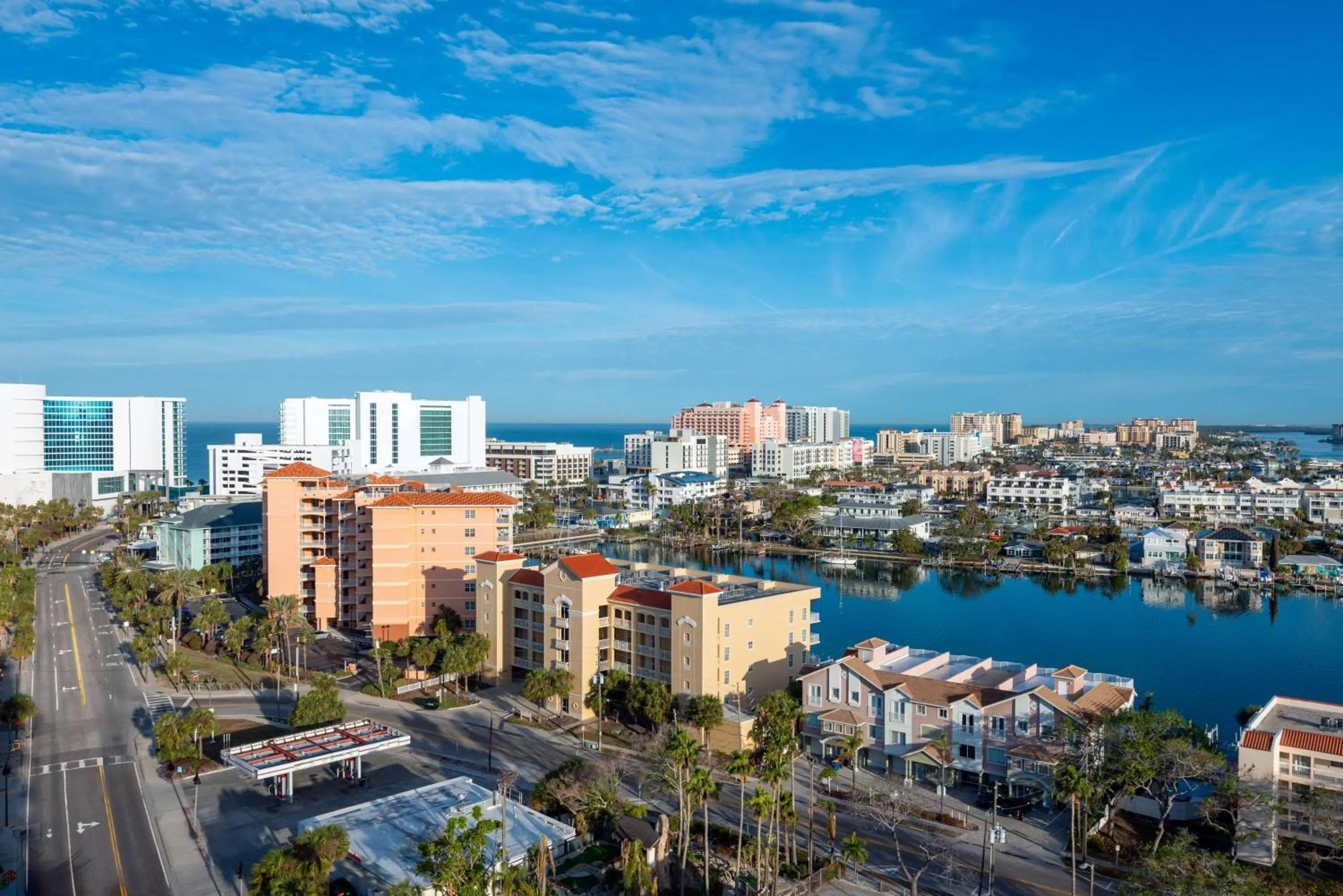 Photo of the whole room in Hampton Inn and Suites Clearwater Beach