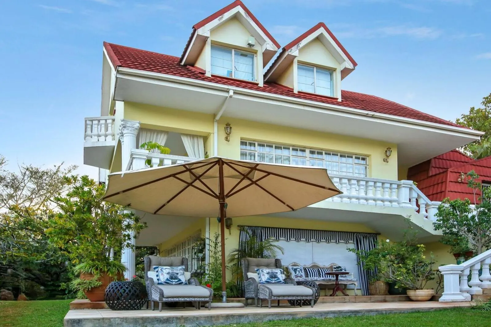 Area and facilities in Summerfield Botanical Garden & Exclusive Resort