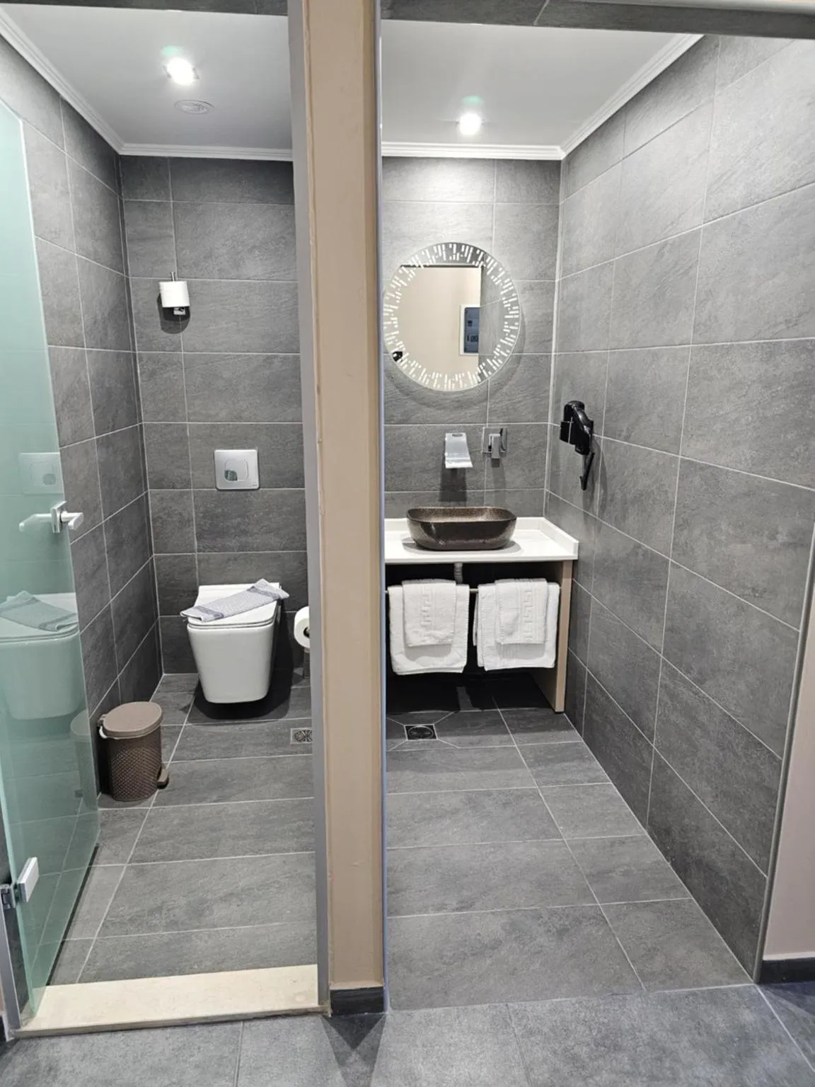 Toilet in The Santo George Beach Resort