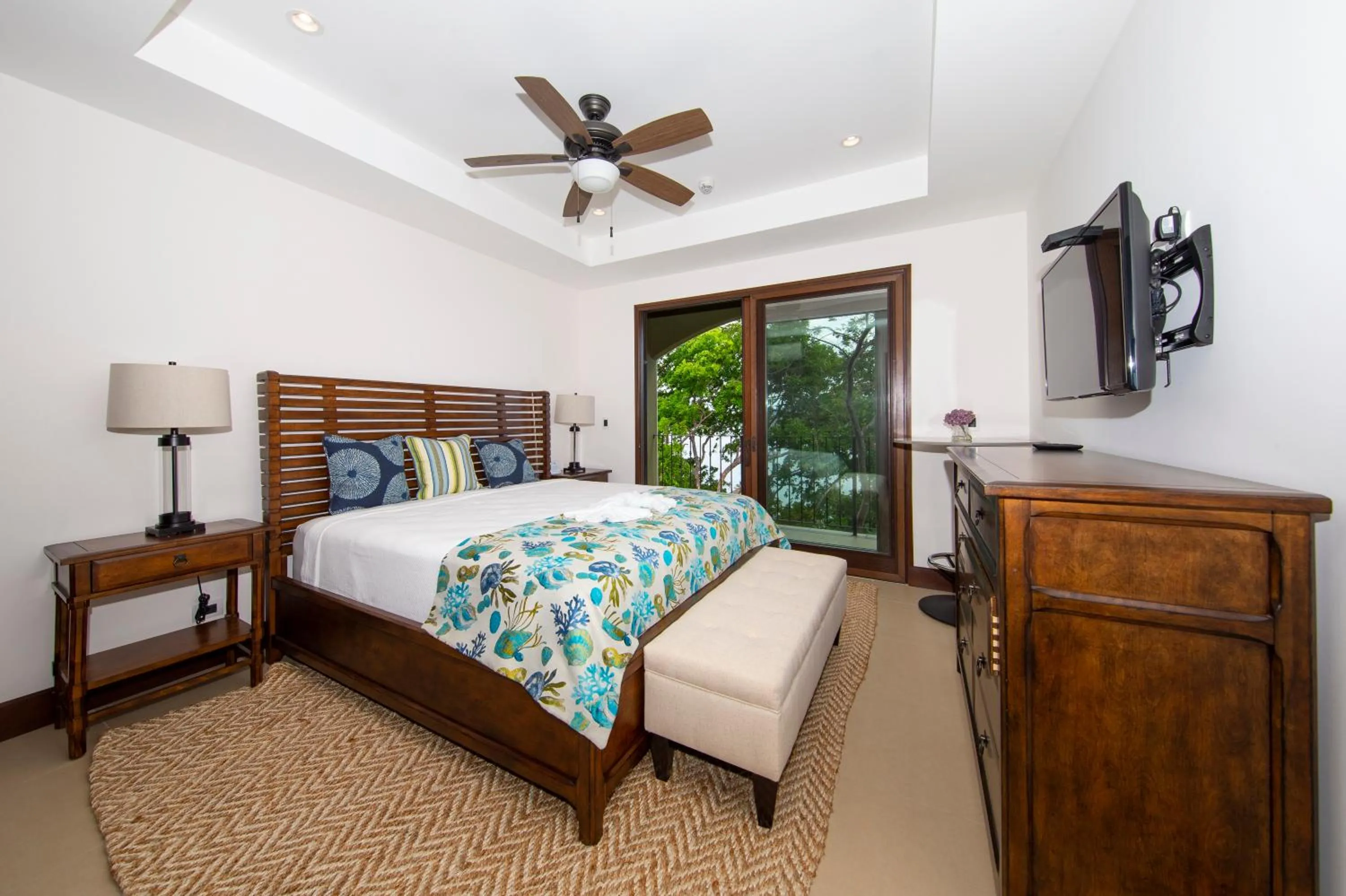 Bedroom, Bed in 360 Splendor Del Pacifico Residences