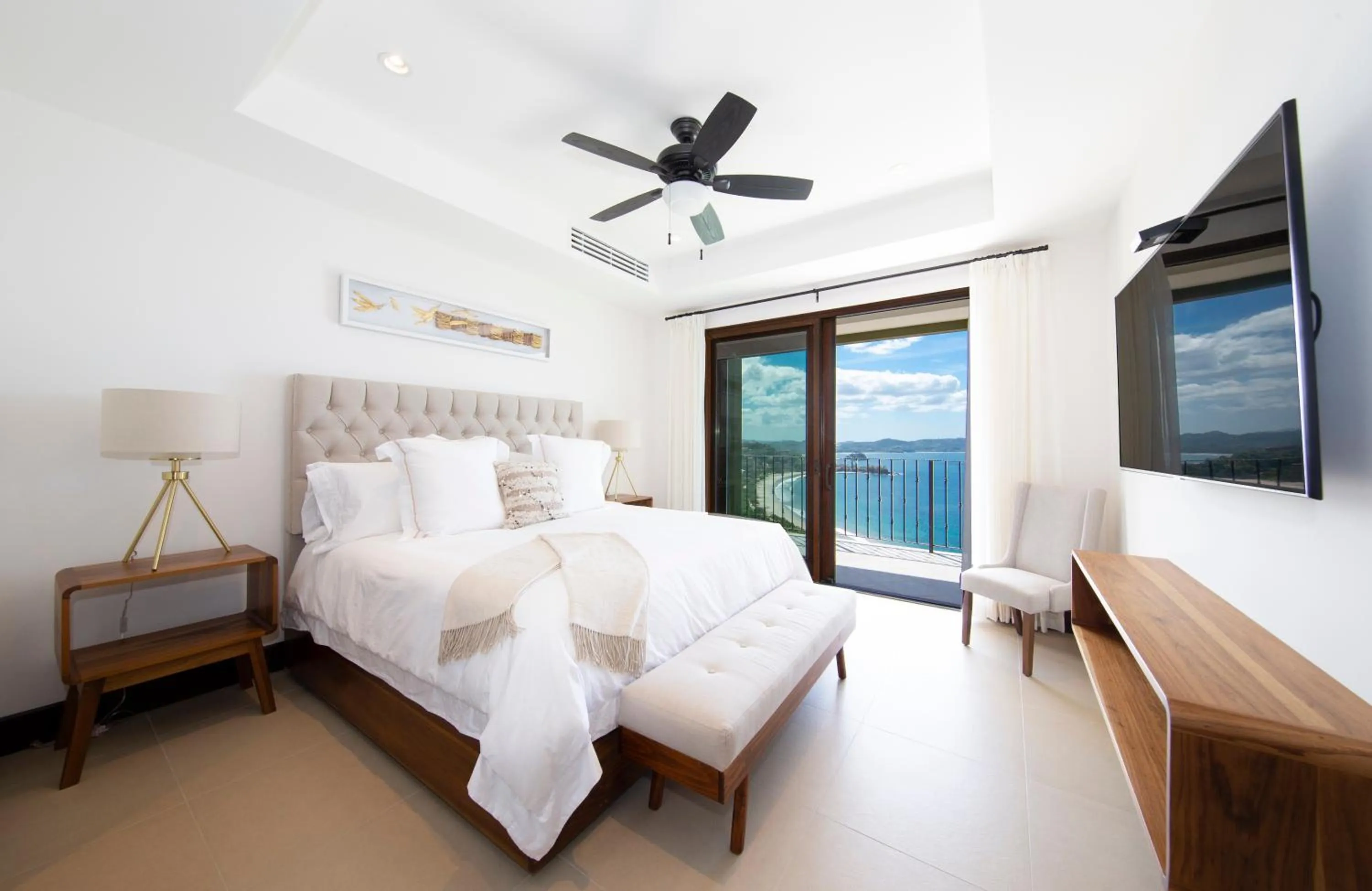 Bedroom, Bed in 360 Splendor Del Pacifico Residences