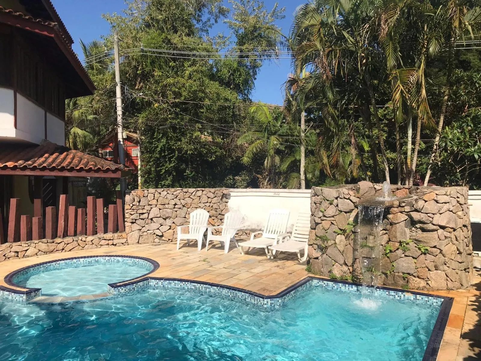 Swimming pool in Pauba Praia Hotel