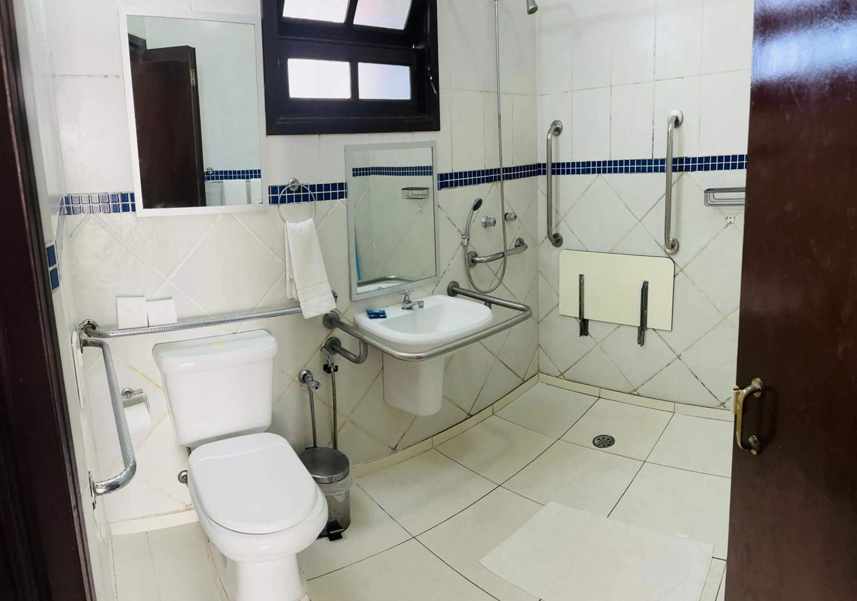 Toilet in Pauba Praia Hotel
