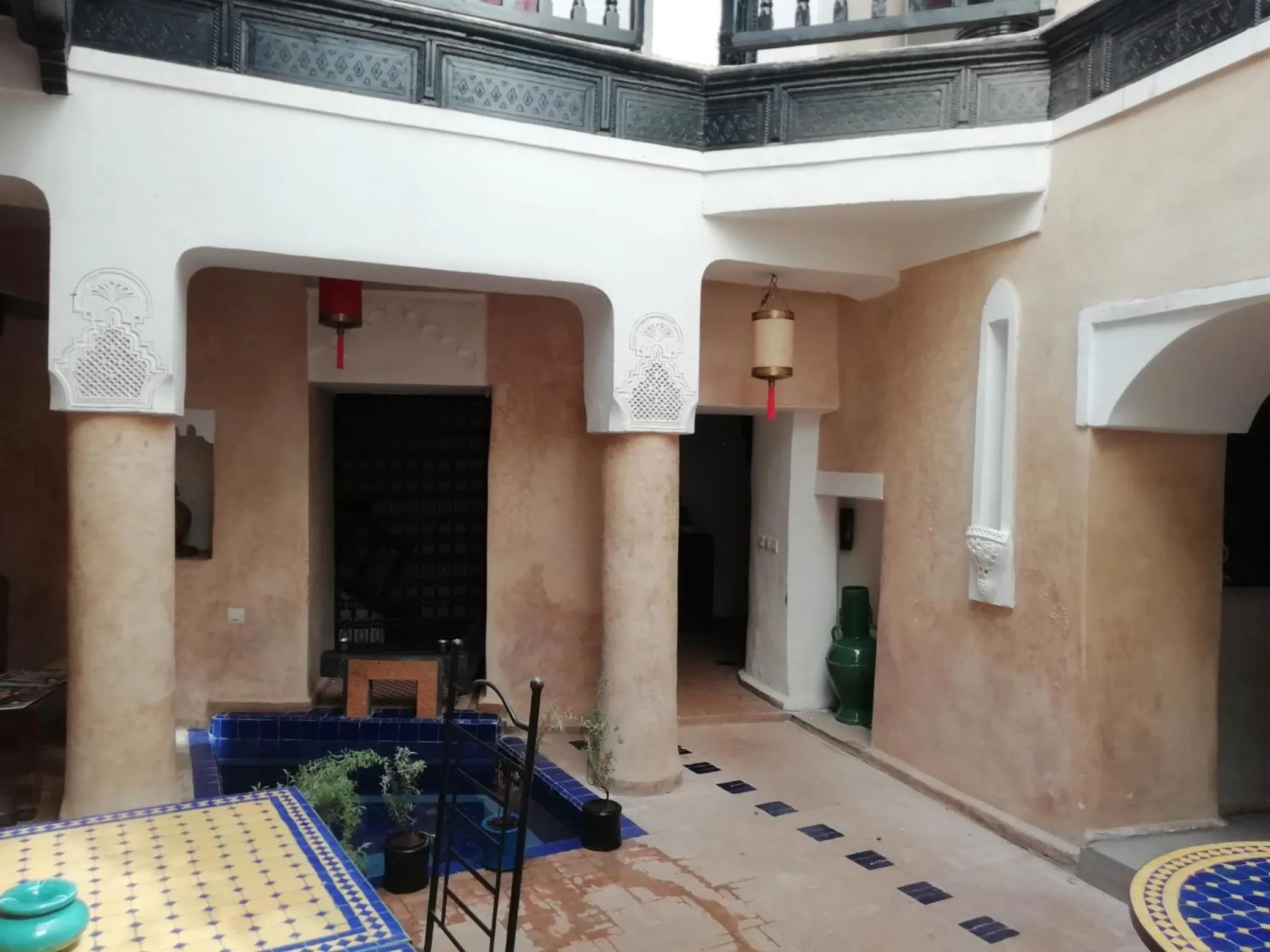 Five-Bedroom House in Riad Sabbah