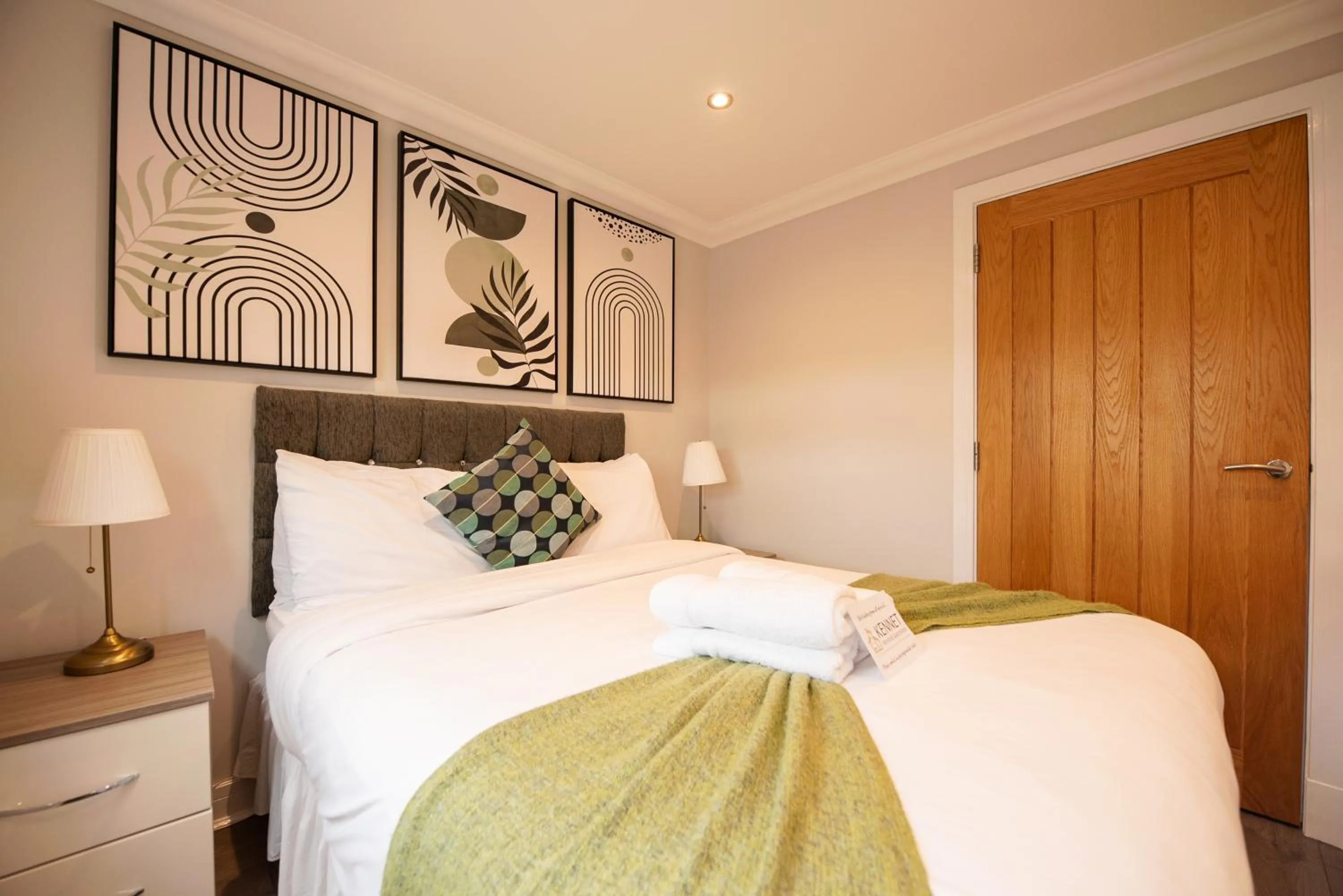 Bed in Malthouse Court