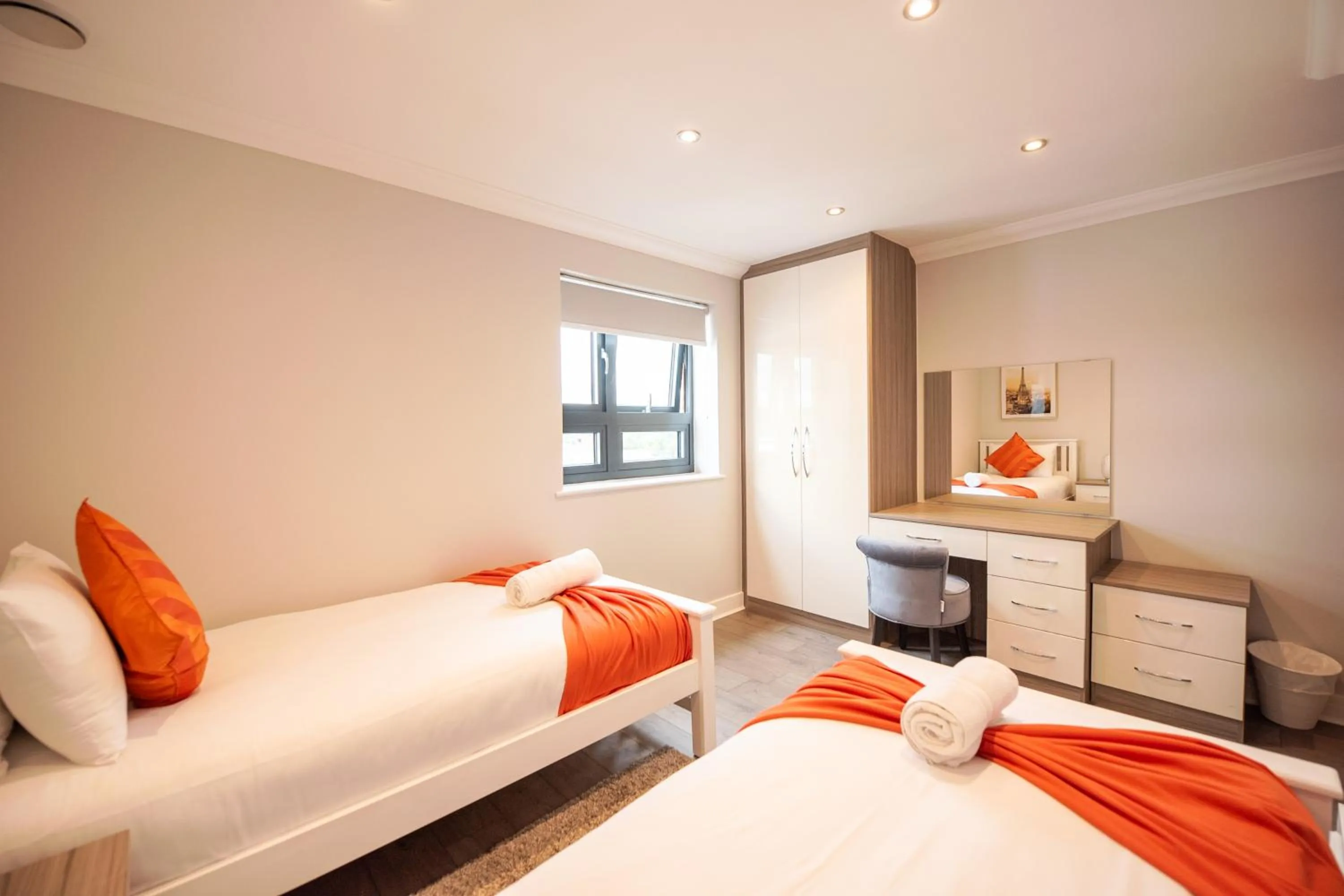 Bed in Malthouse Court