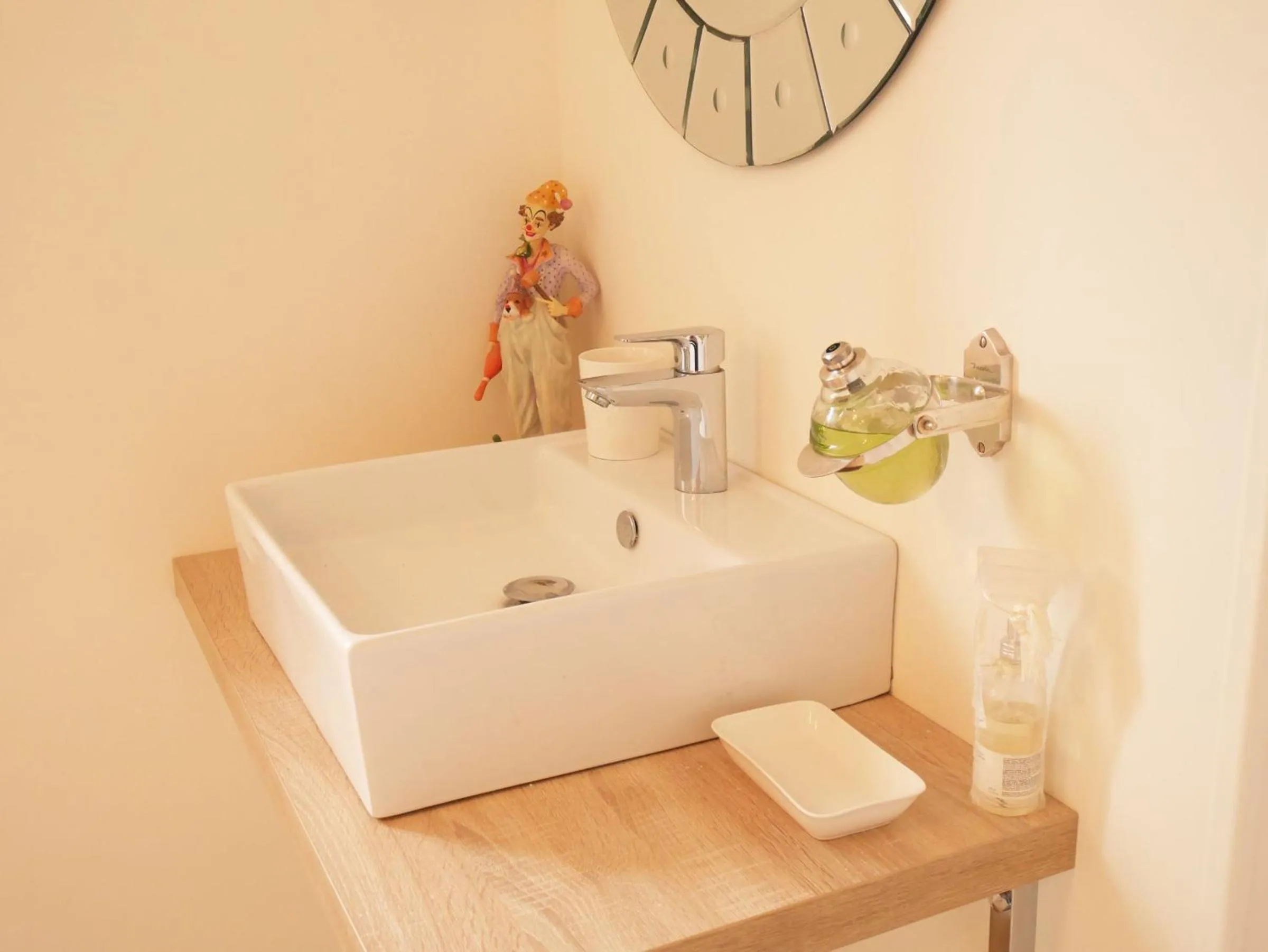 Decorative detail in L'Arbre D'Ange