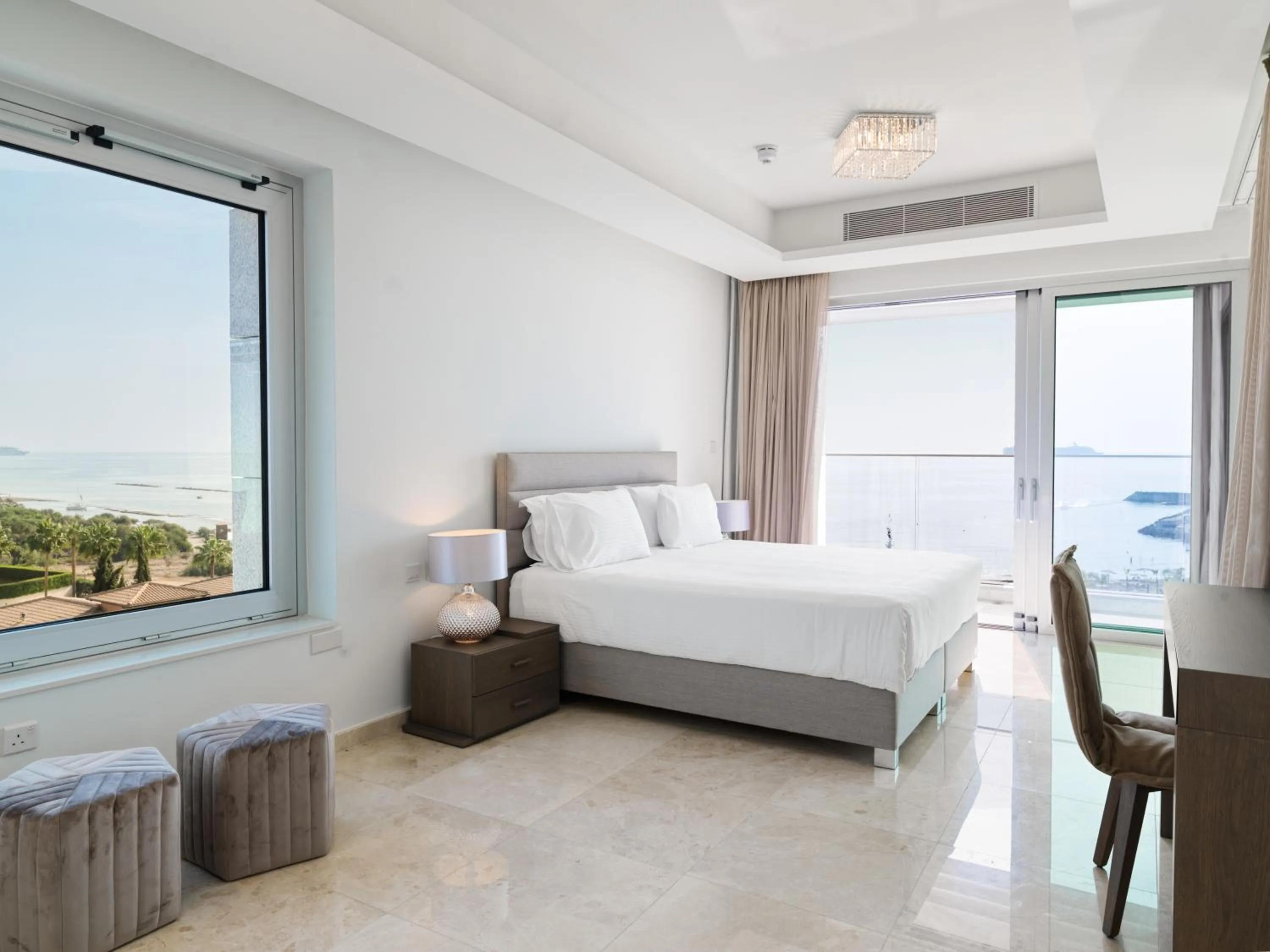 Bed in St Raphael Resort