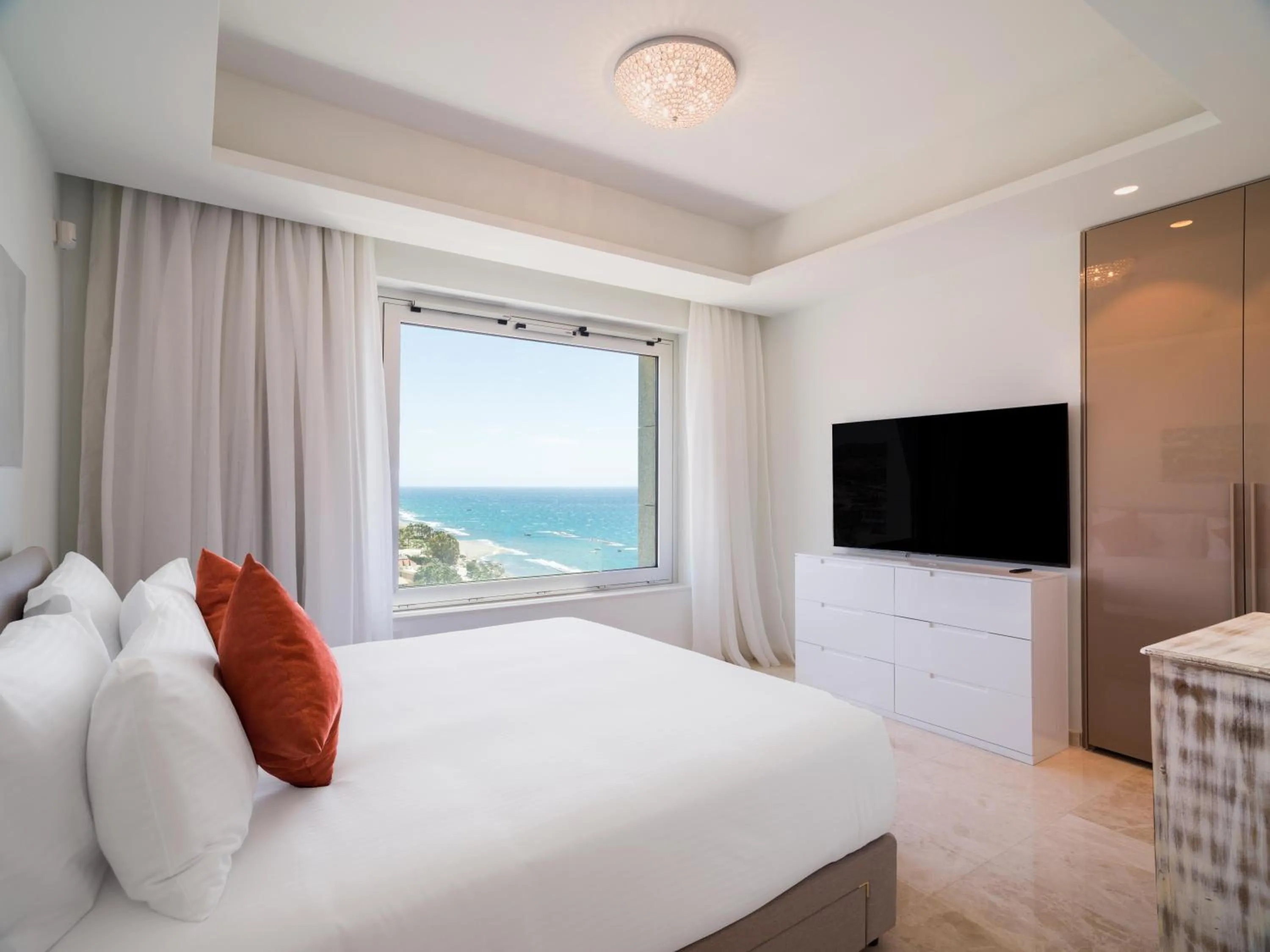 Bed in St Raphael Resort