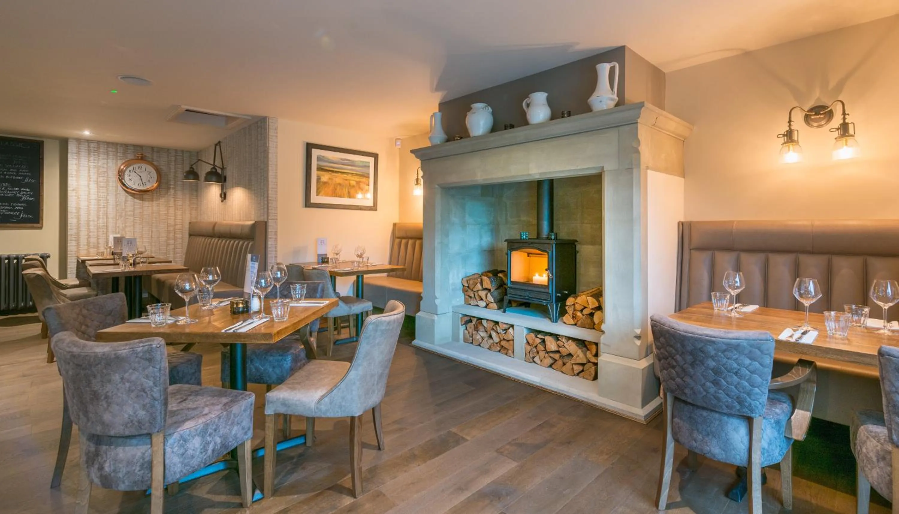 Restaurant/places to eat in Forest