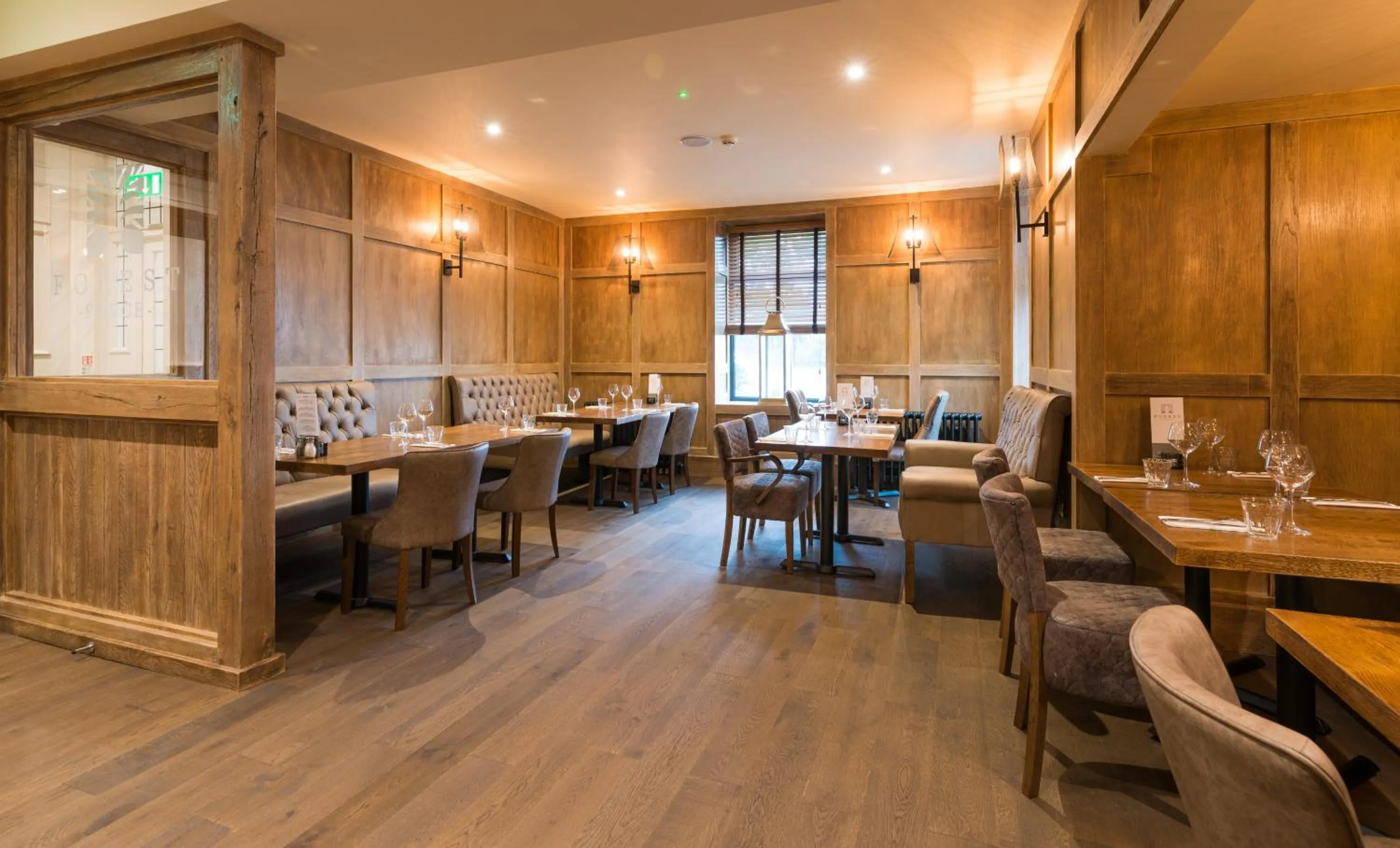 Restaurant/places to eat in Forest