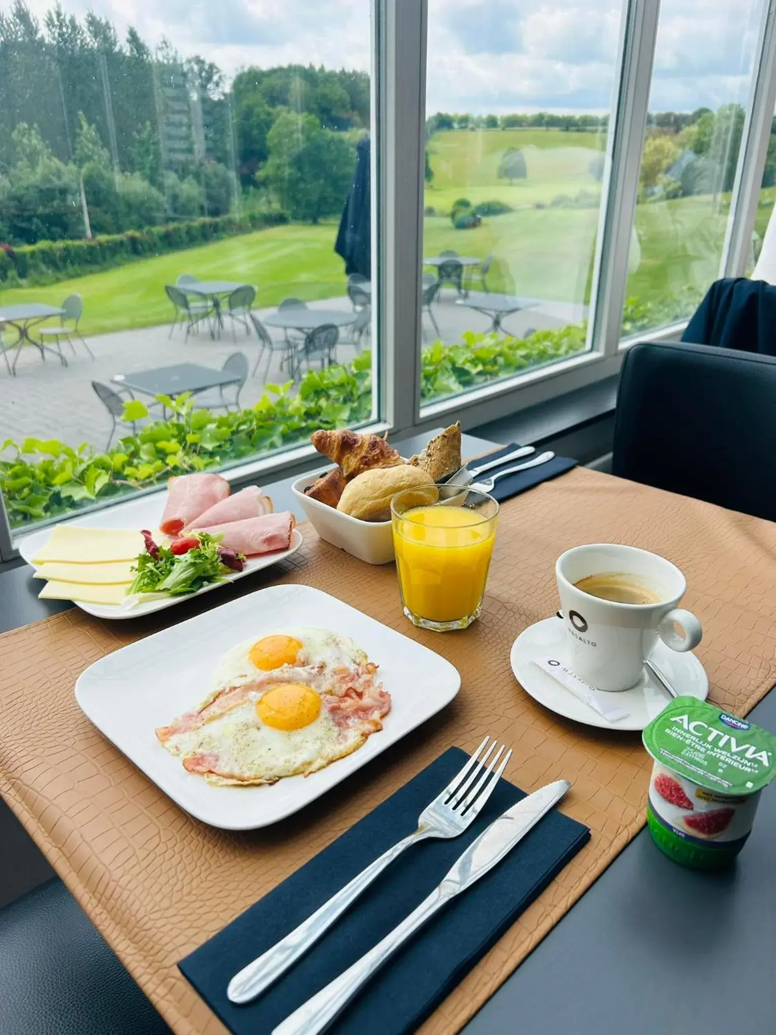 Superior Double or Twin Room in Relais de L'Empereur Superior Double or Twin Room in Relais de L'Empereur