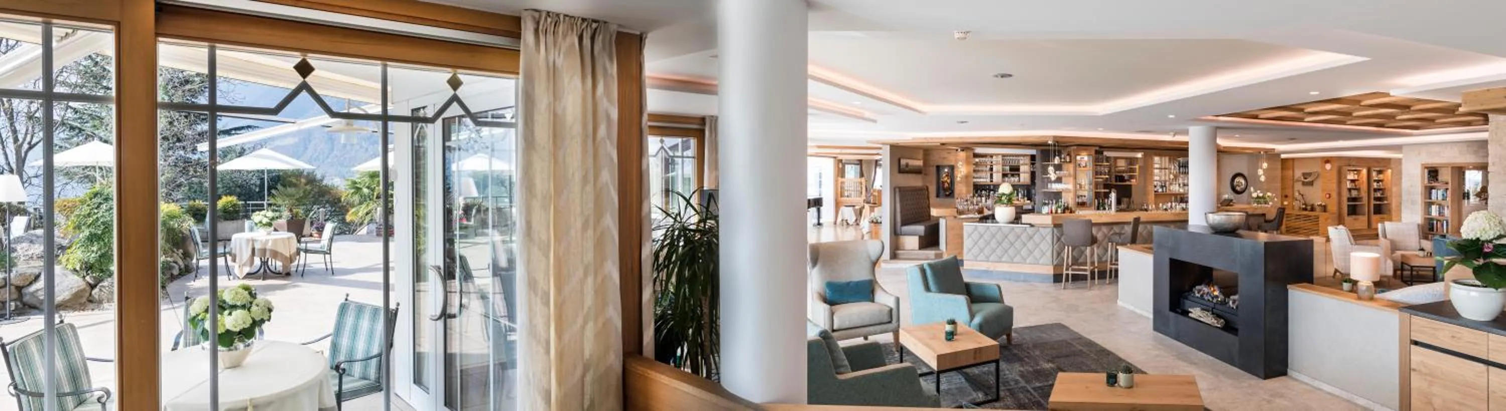 Lounge or bar in Hotel Sonnbichl