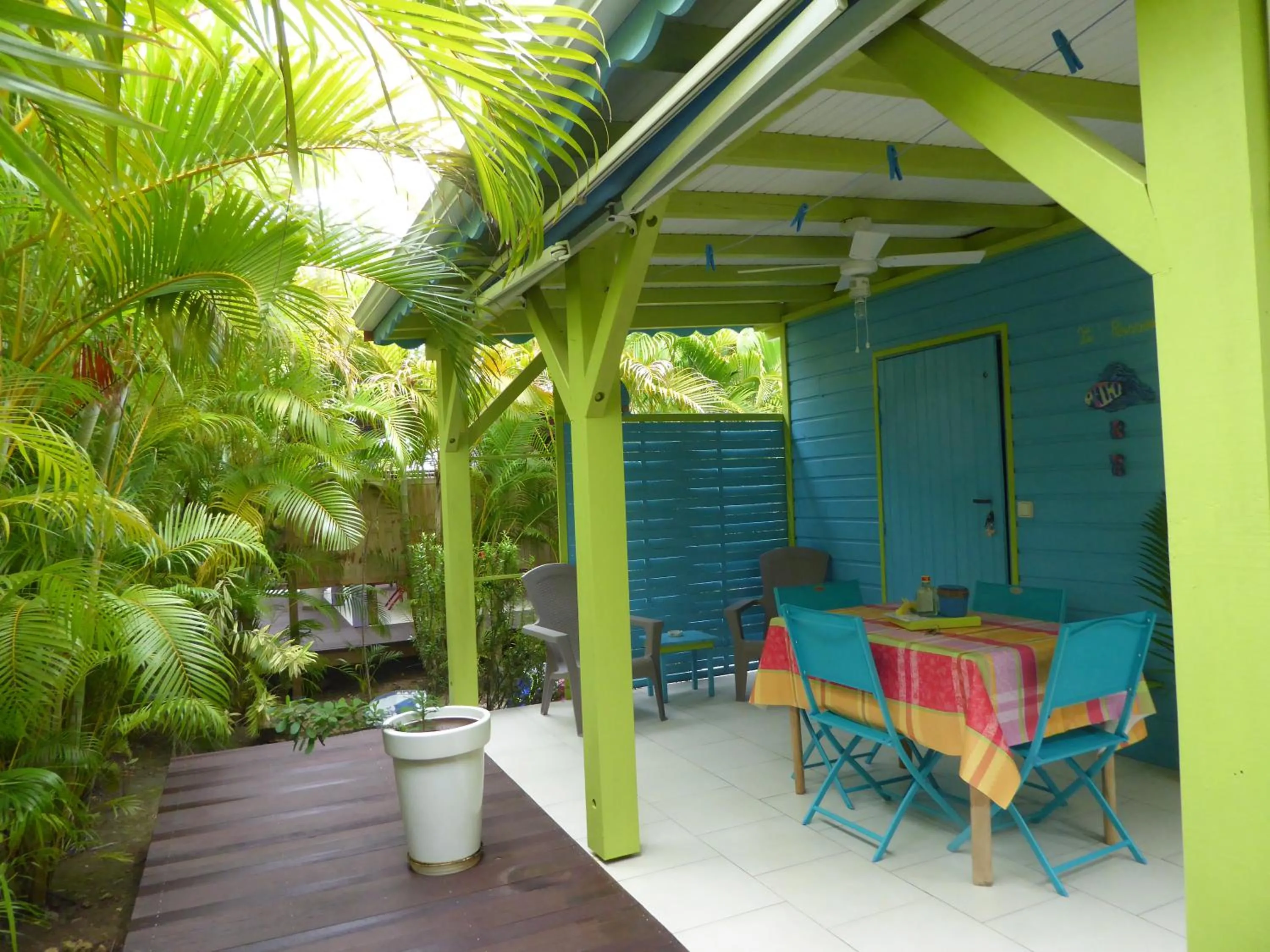 Coco Bungalows