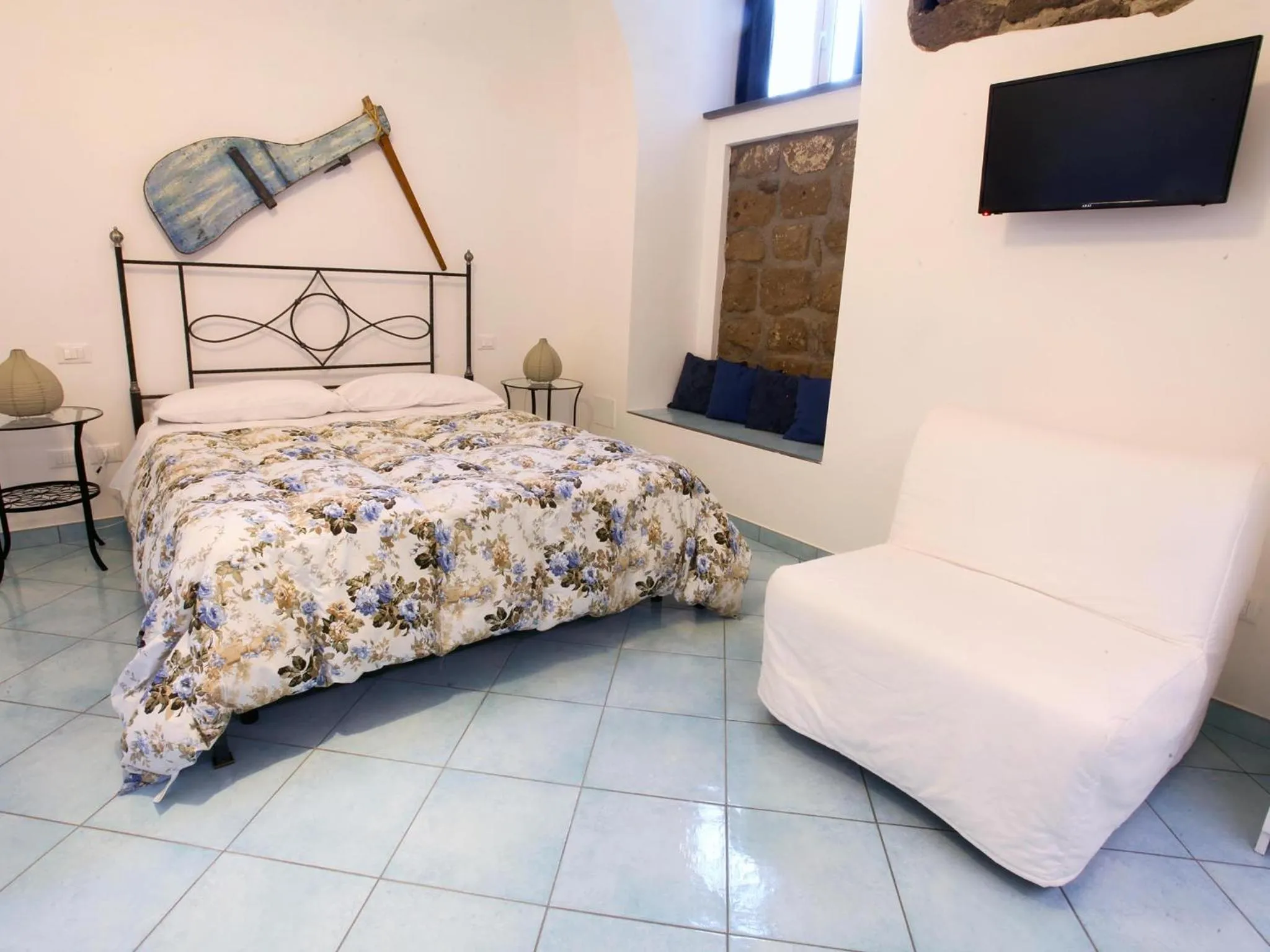 Bed in B&B La Grotta Marina